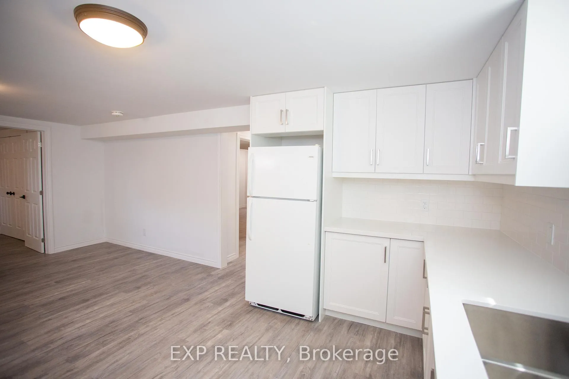 Photo 35 of 277 Grove Street E, Barrie, Wellington — HOMEH