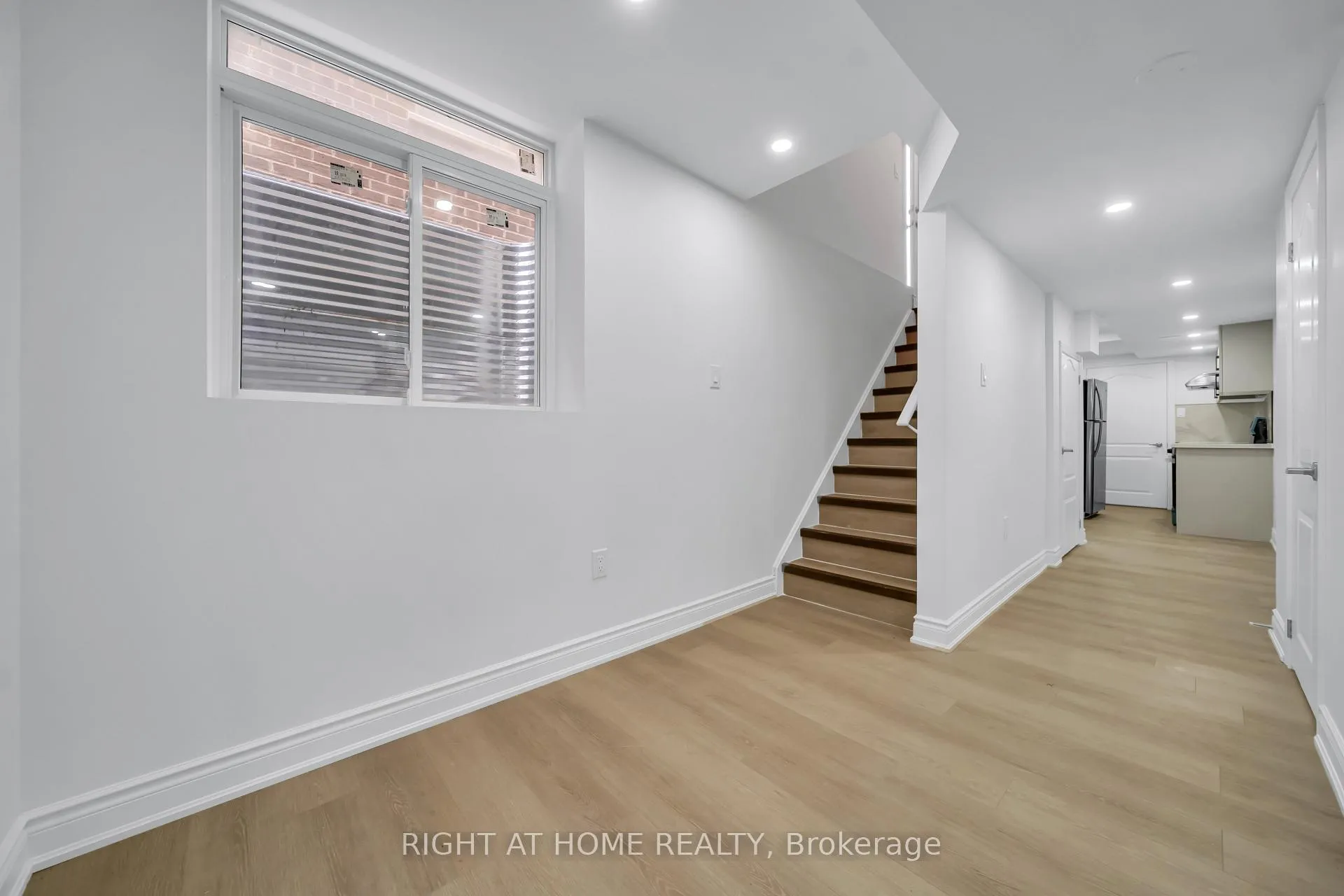 Photo 3 of 35 Hubbell_Basement Floor Road, Brampton, Bram West — HOMEH