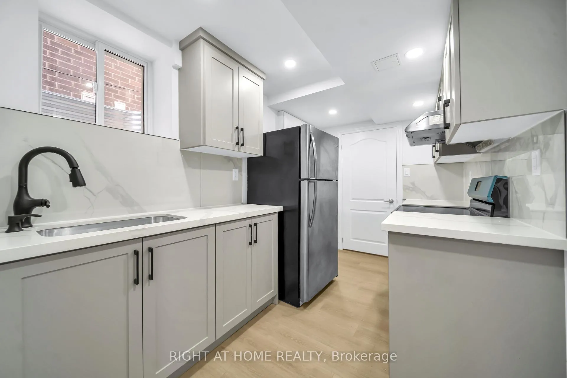 Photo 7 of 35 Hubbell_Basement Floor Road, Brampton, Bram West — HOMEH