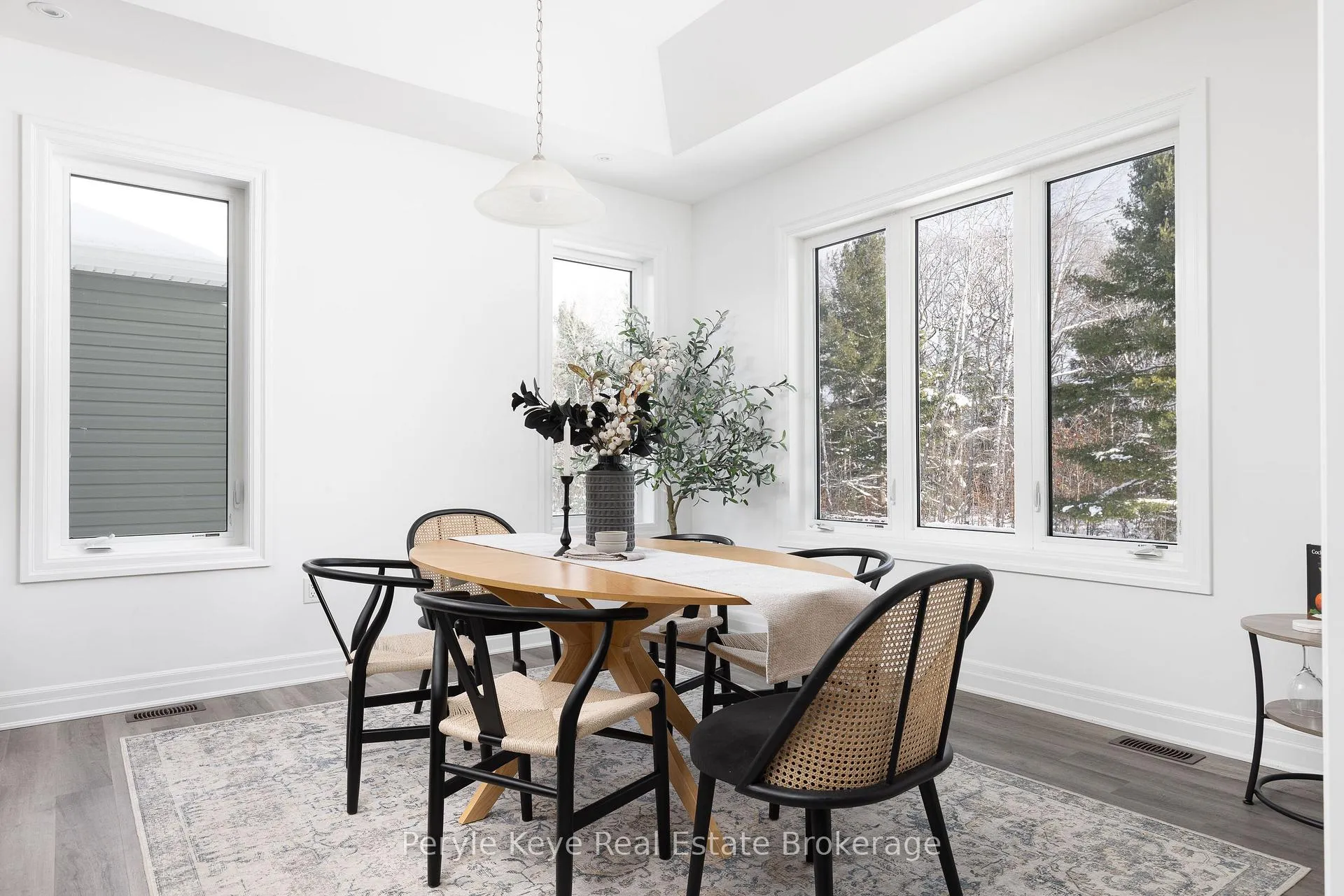 Photo 19 of 30 Dyer Crescent, Bracebridge, Macaulay — HOMEH