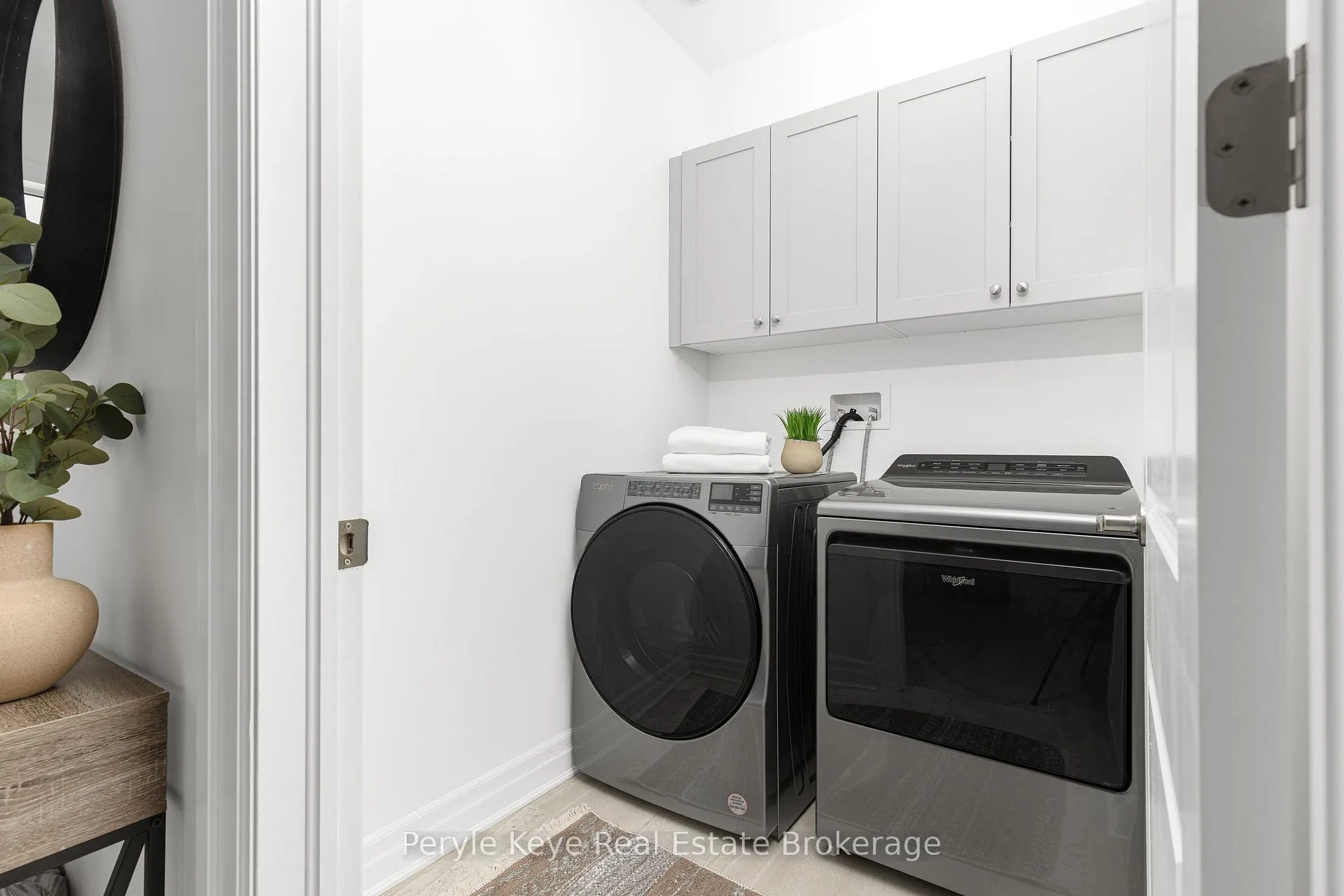Photo 23 of 30 Dyer Crescent, Bracebridge, Macaulay — HOMEH