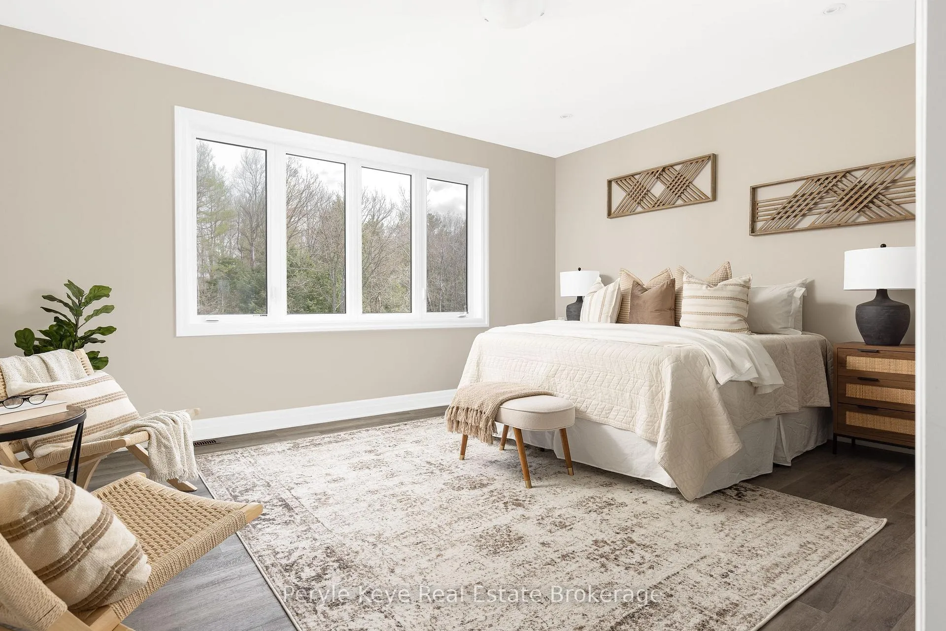 Photo 27 of 30 Dyer Crescent, Bracebridge, Macaulay — HOMEH
