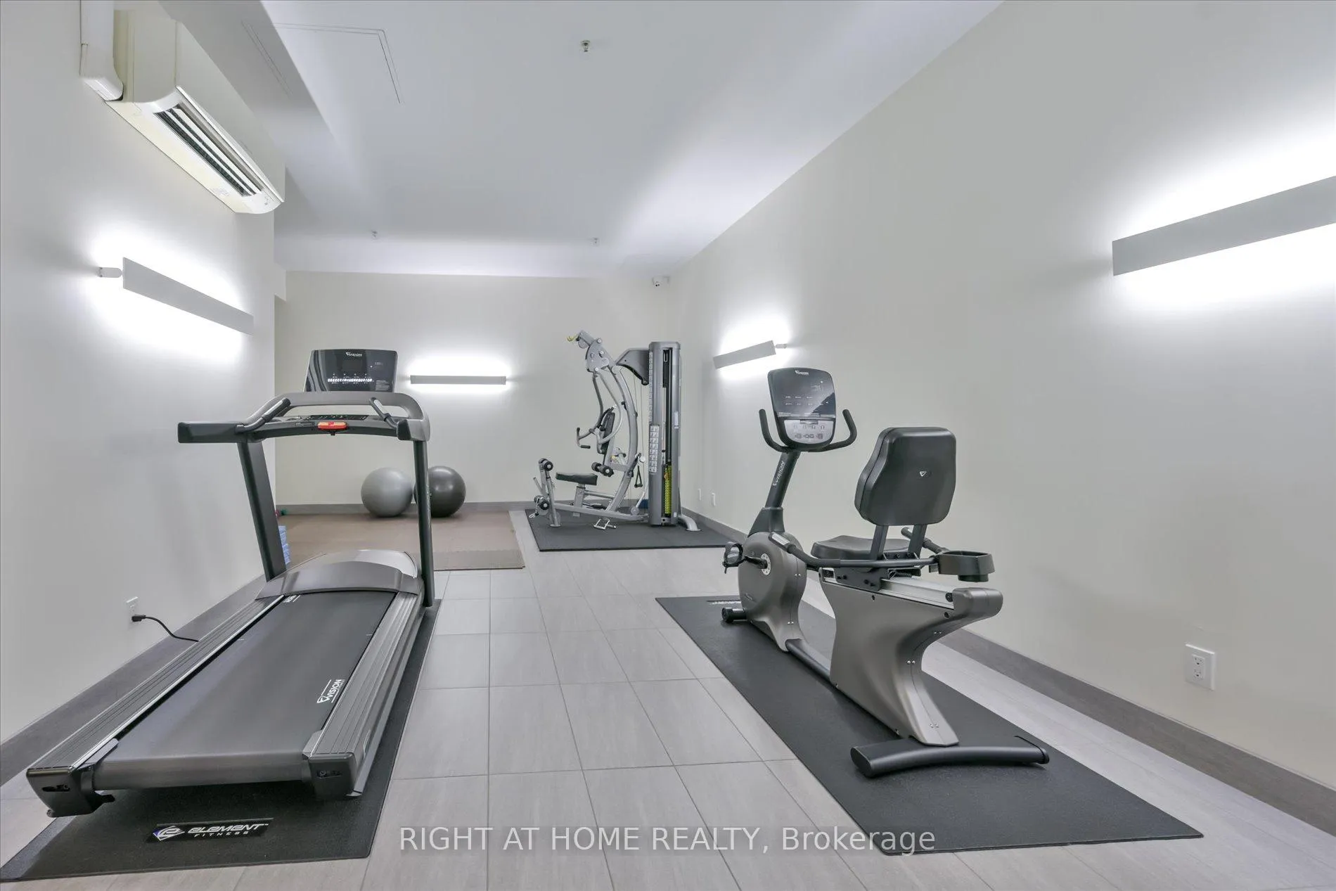 Photo 23 of Unit 601, 580 Kingston Road, Toronto, The Beaches — HOMEH
