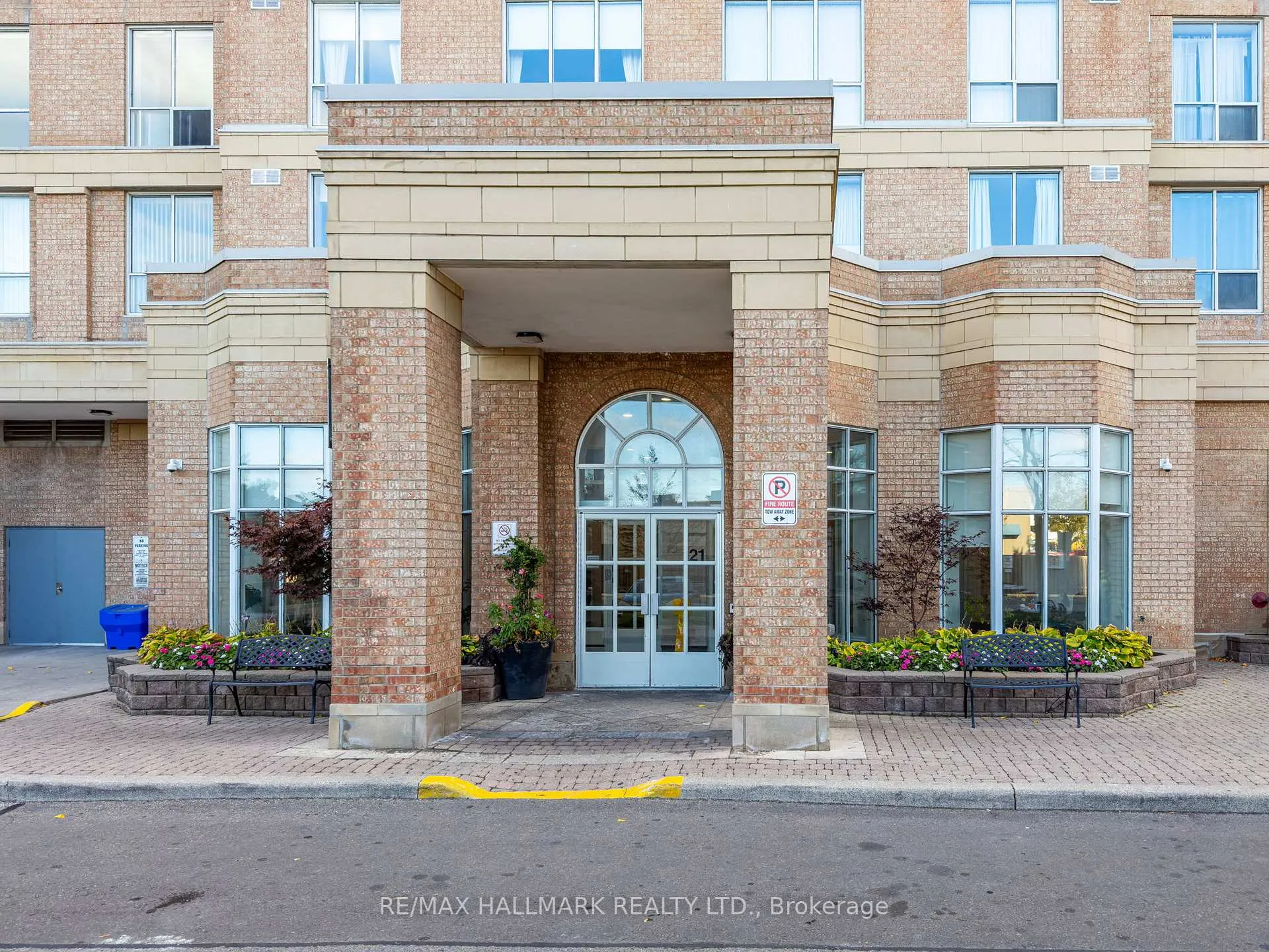 Photo 2 of Unit 1801, 21 Overlea Boulevard, Toronto, Thorncliffe Park — HOMEH
