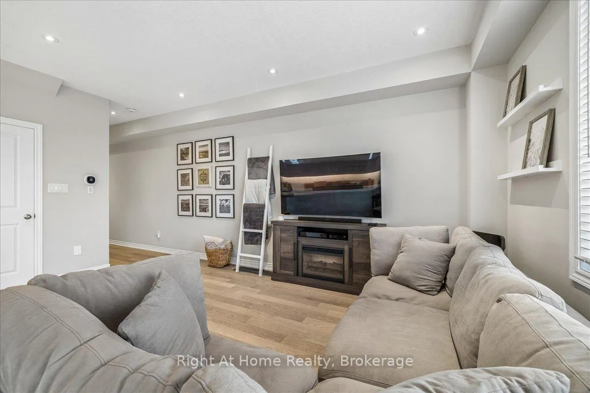 Photo 10 of 67 Foothills Lane, Hamilton, Fruitland — HOMEH