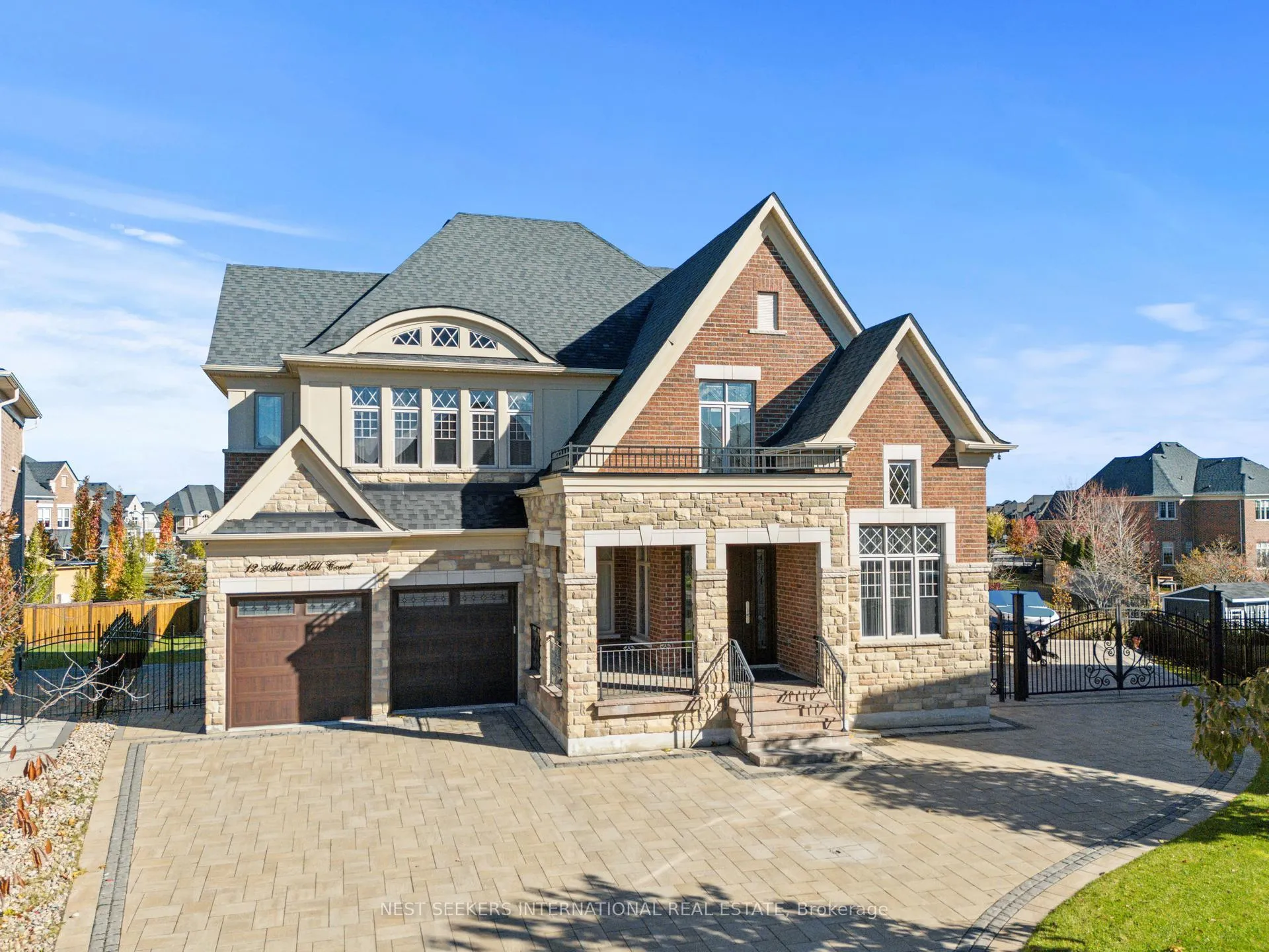 Front of 12 Albert Hill Court
