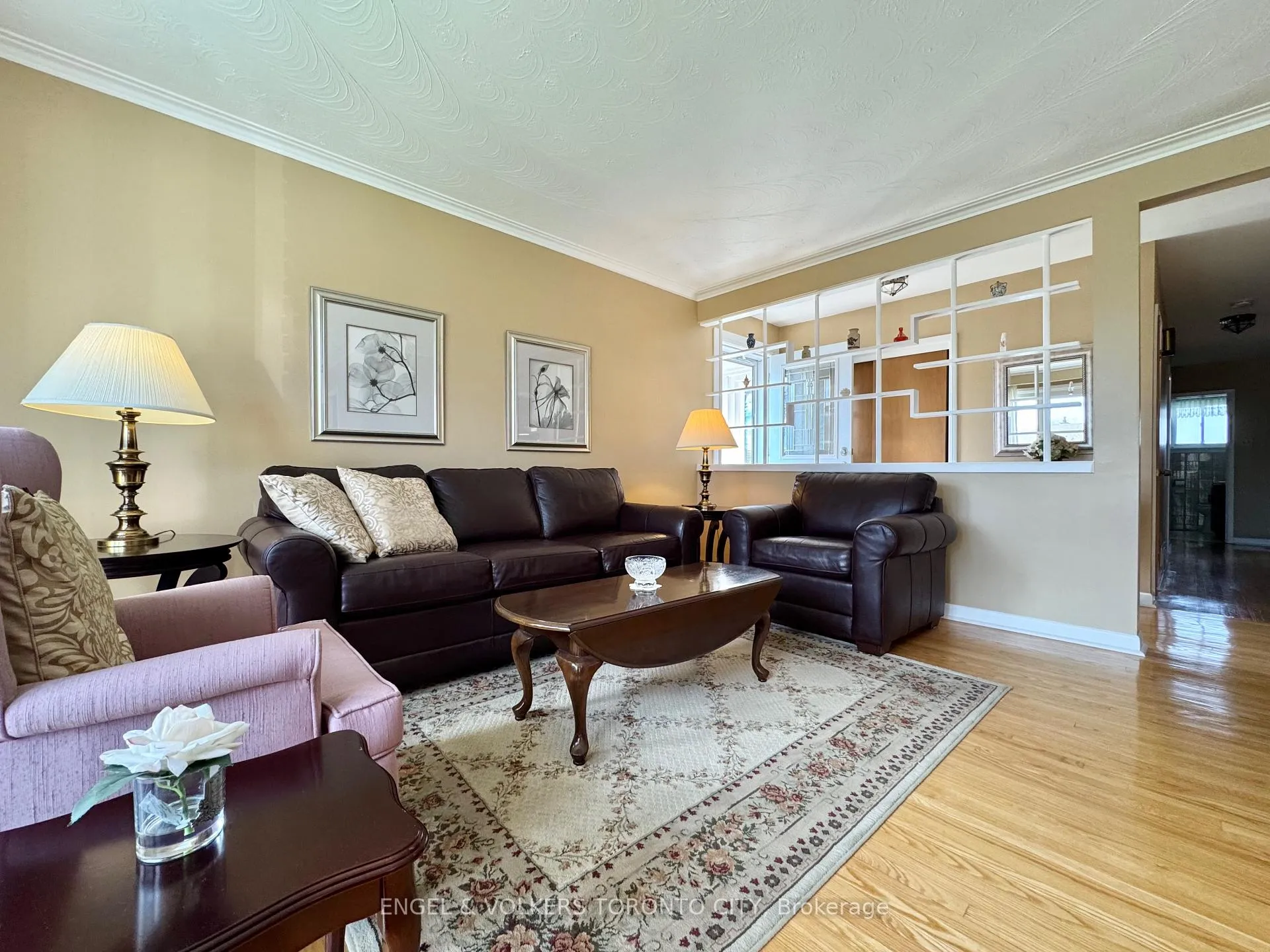 Photo 5 of 18 Willsteven Drive, Scarborough, Woburn — HOMEH