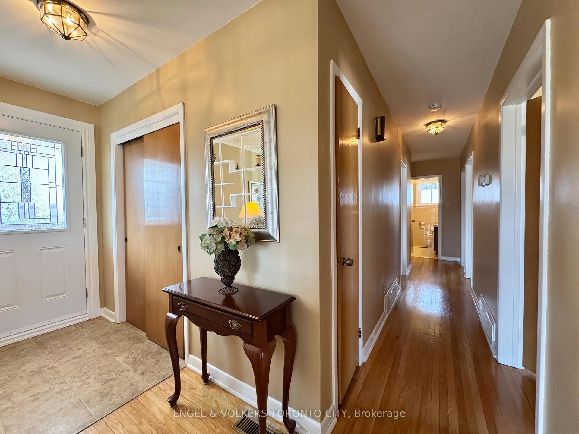 Photo 12 of 18 Willsteven Drive, Scarborough, Woburn — HOMEH