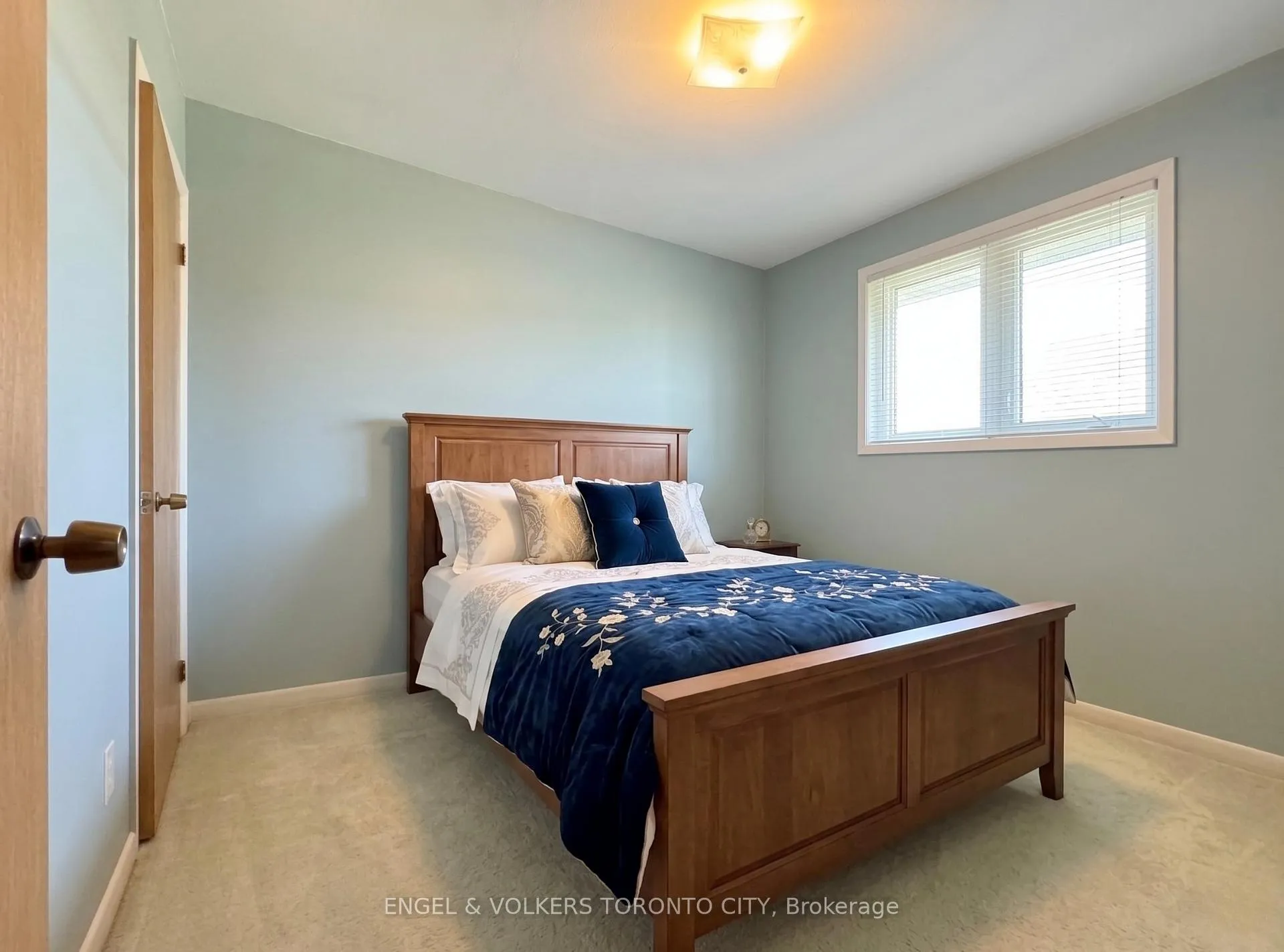 Photo 15 of 18 Willsteven Drive, Scarborough, Woburn — HOMEH