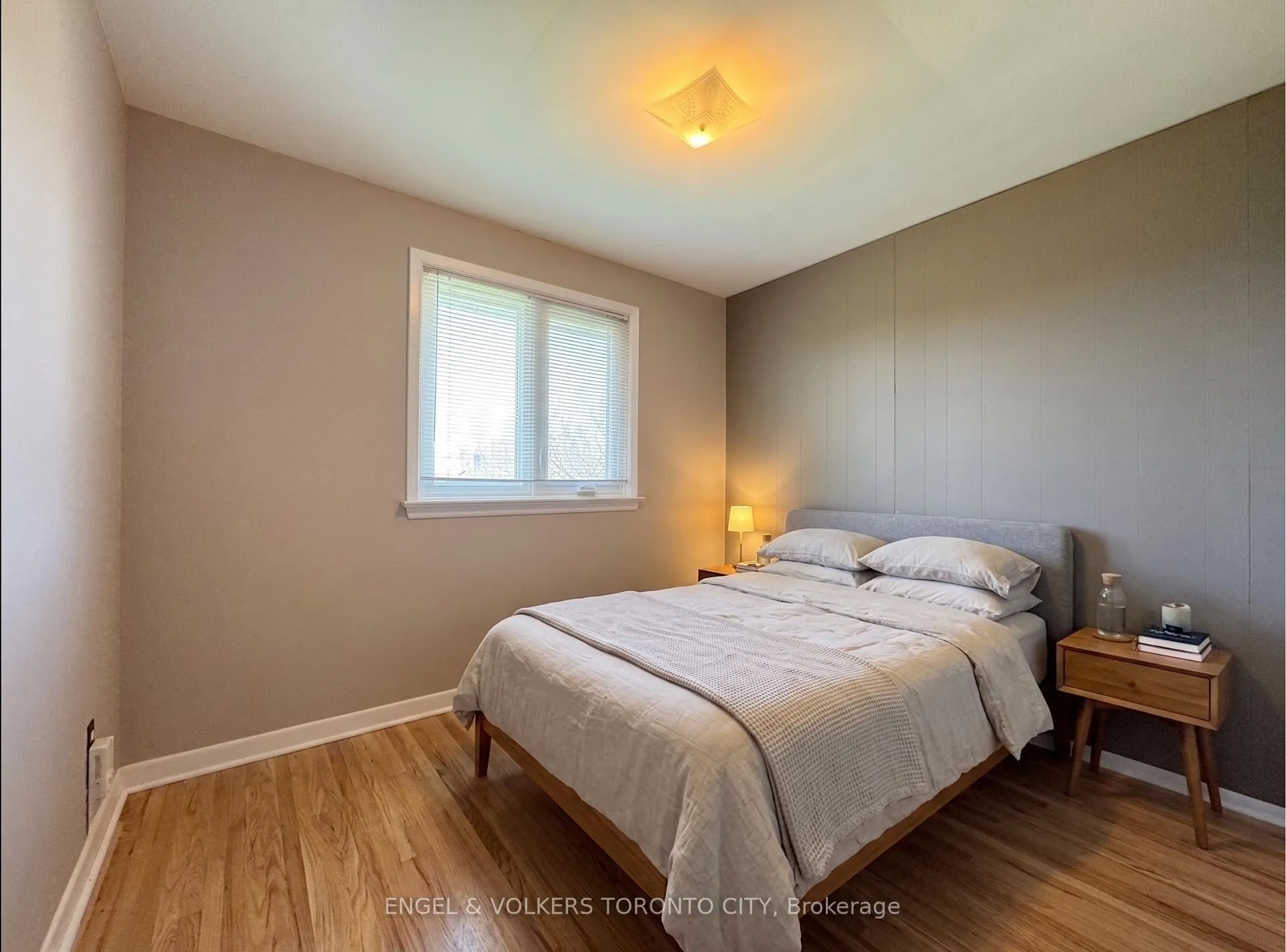 Photo 16 of 18 Willsteven Drive, Scarborough, Woburn — HOMEH