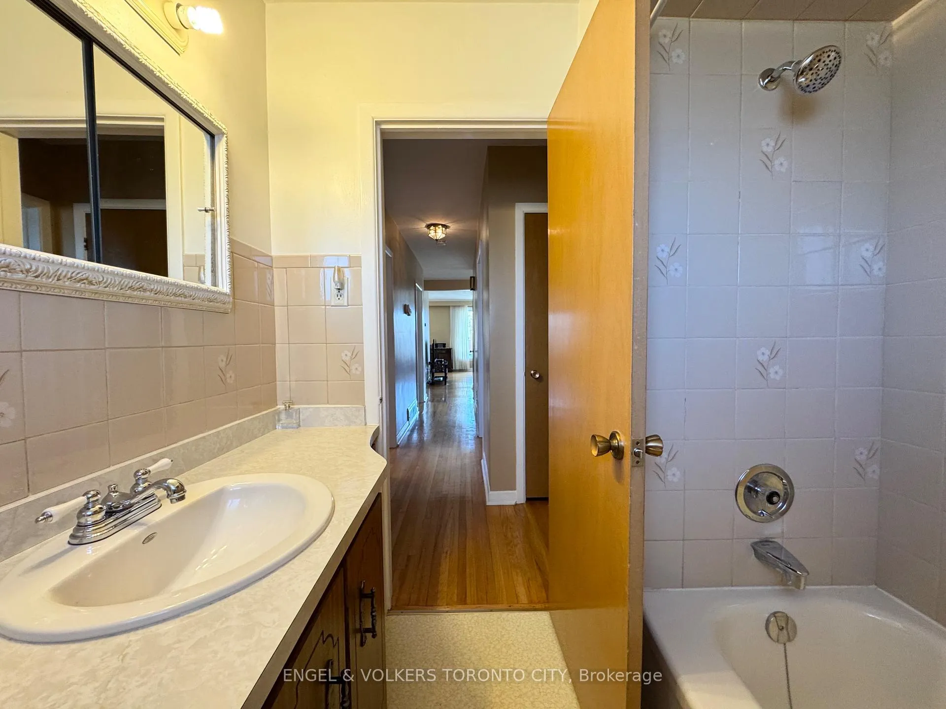 Photo 18 of 18 Willsteven Drive, Scarborough, Woburn — HOMEH