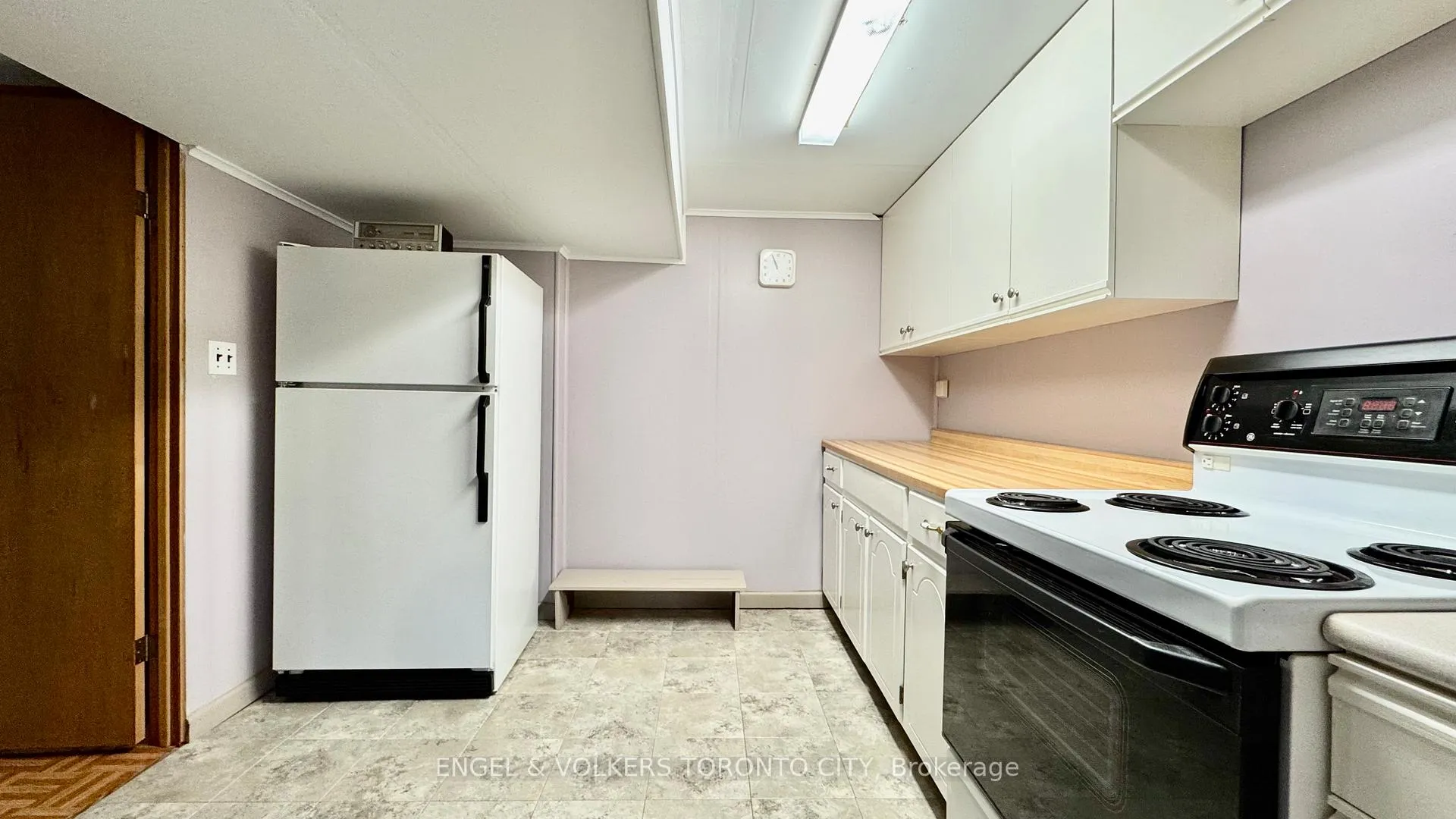 Photo 23 of 18 Willsteven Drive, Scarborough, Woburn — HOMEH