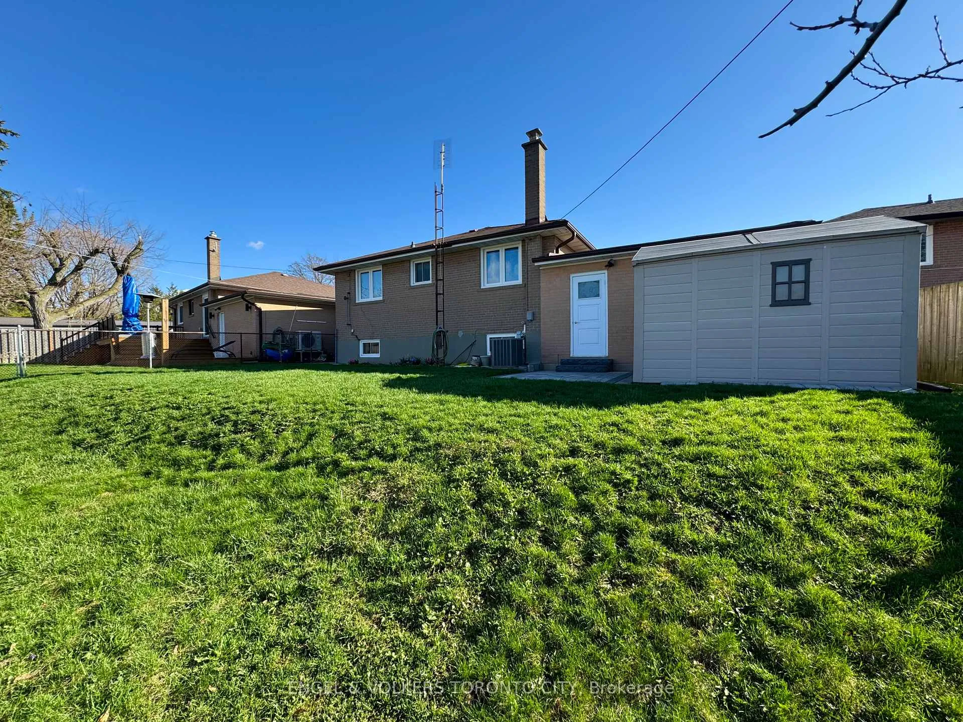 Photo 31 of 18 Willsteven Drive, Scarborough, Woburn — HOMEH