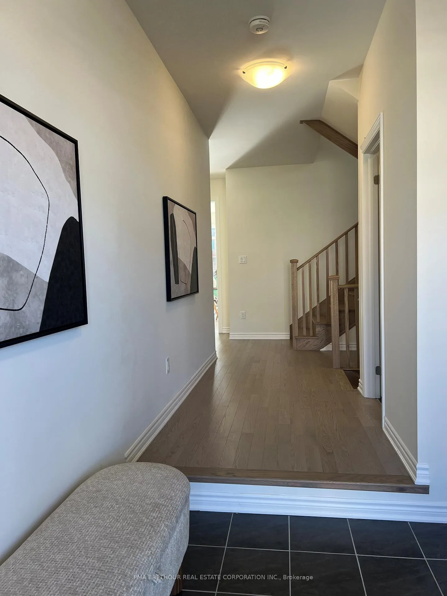 Photo 4 of 6 Forestlane Way, Scugog, Port Perry — HOMEH