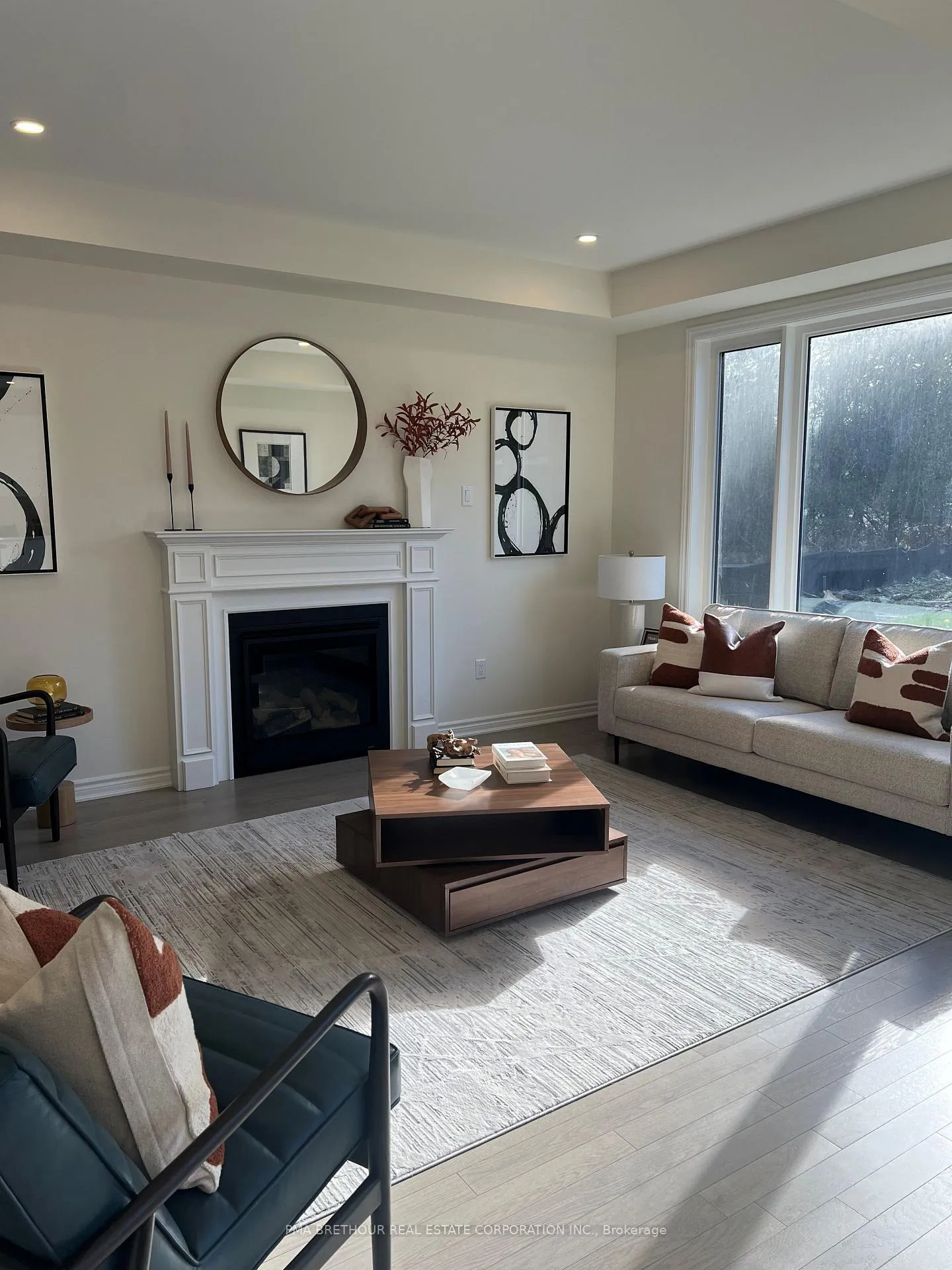 Photo 7 of 6 Forestlane Way, Scugog, Port Perry — HOMEH