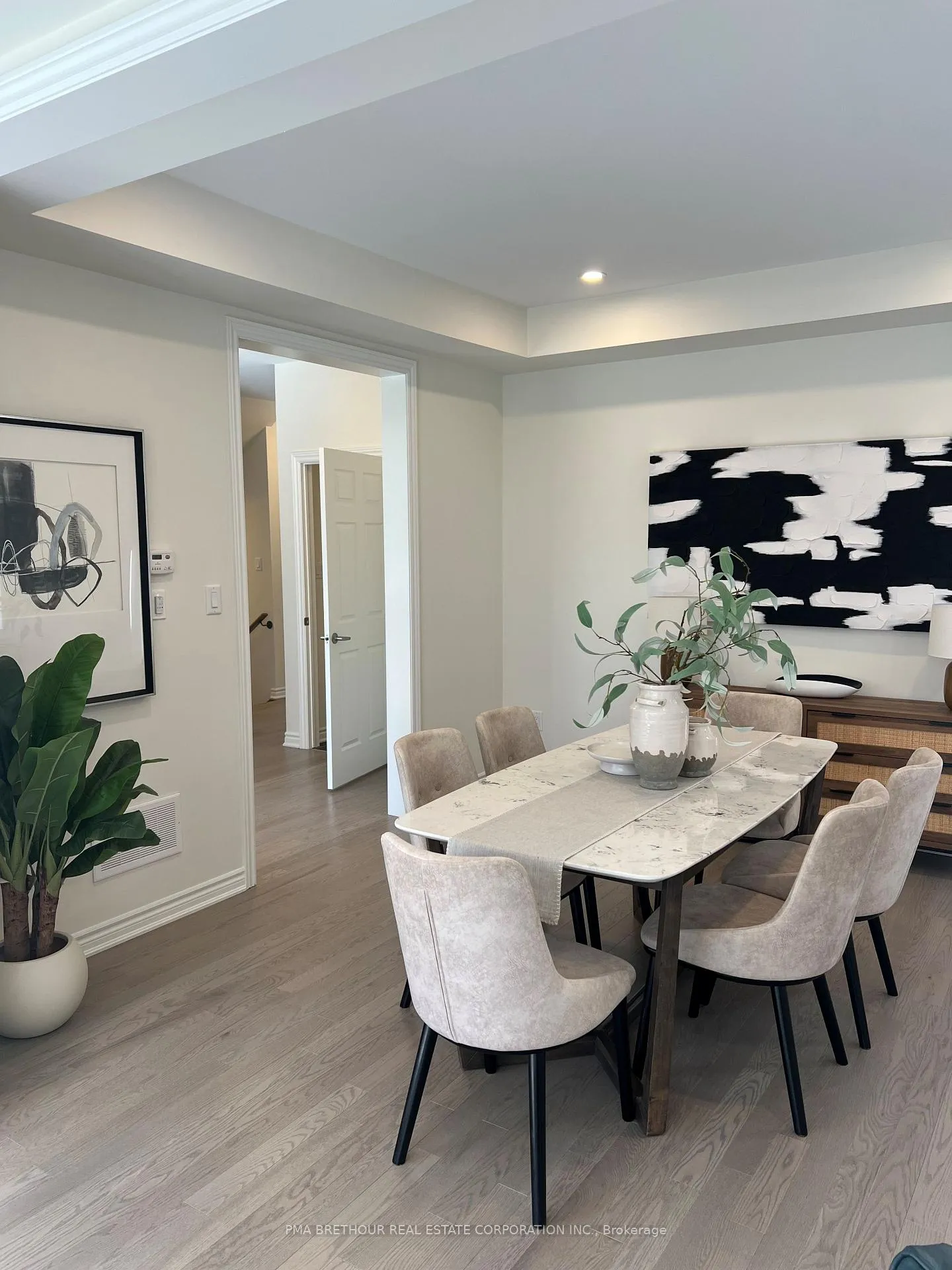 Photo 10 of 6 Forestlane Way, Scugog, Port Perry — HOMEH