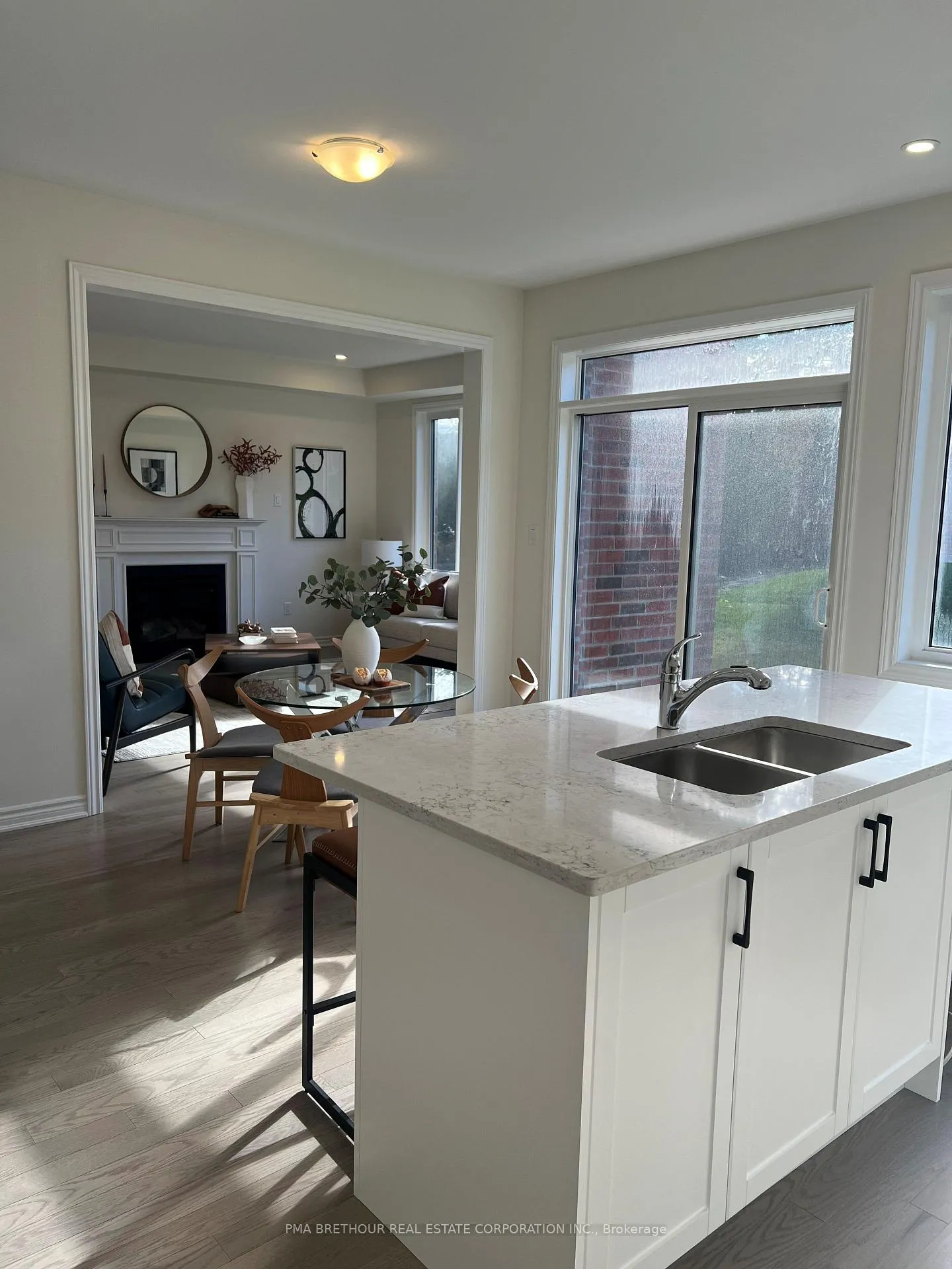 Photo 18 of 6 Forestlane Way, Scugog, Port Perry — HOMEH