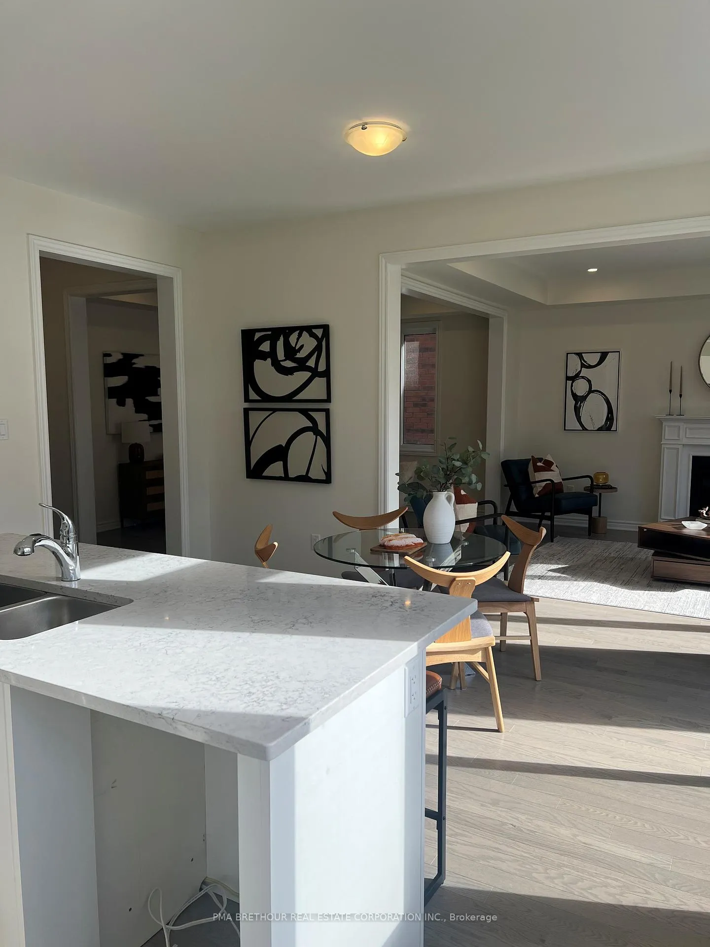 Photo 19 of 6 Forestlane Way, Scugog, Port Perry — HOMEH