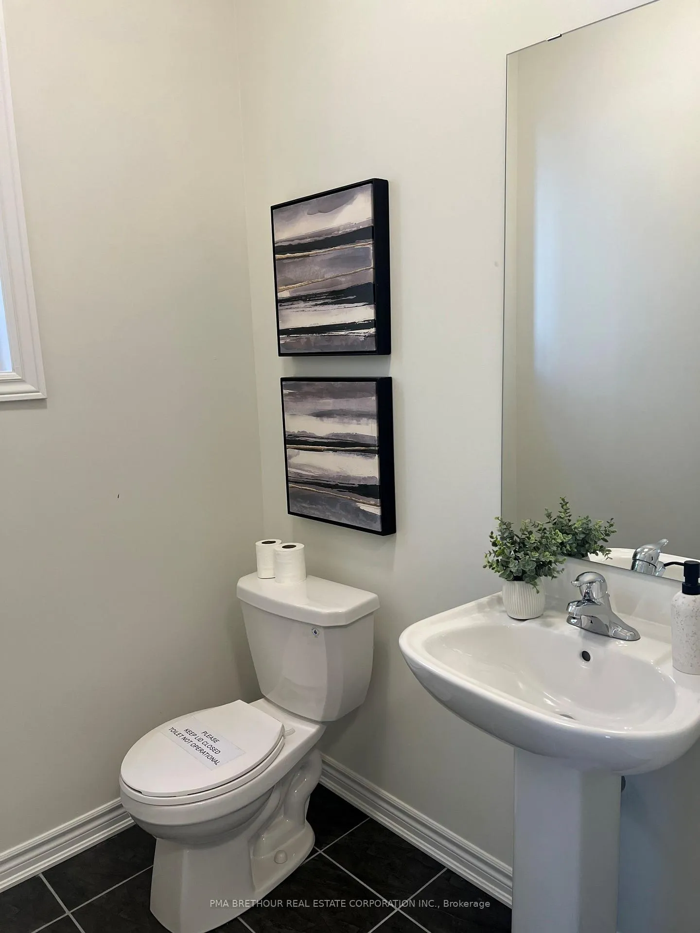 Photo 20 of 6 Forestlane Way, Scugog, Port Perry — HOMEH