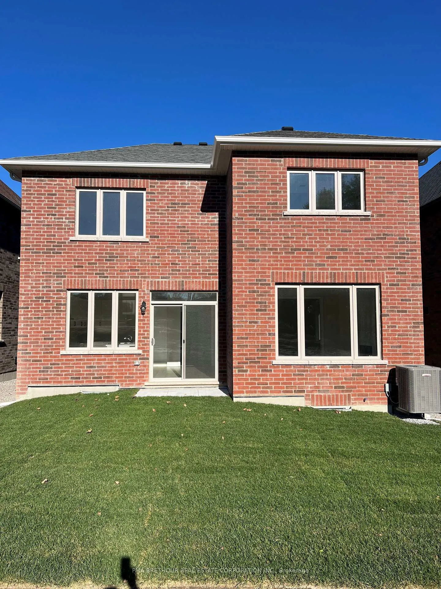 Photo 35 of 6 Forestlane Way, Scugog, Port Perry — HOMEH