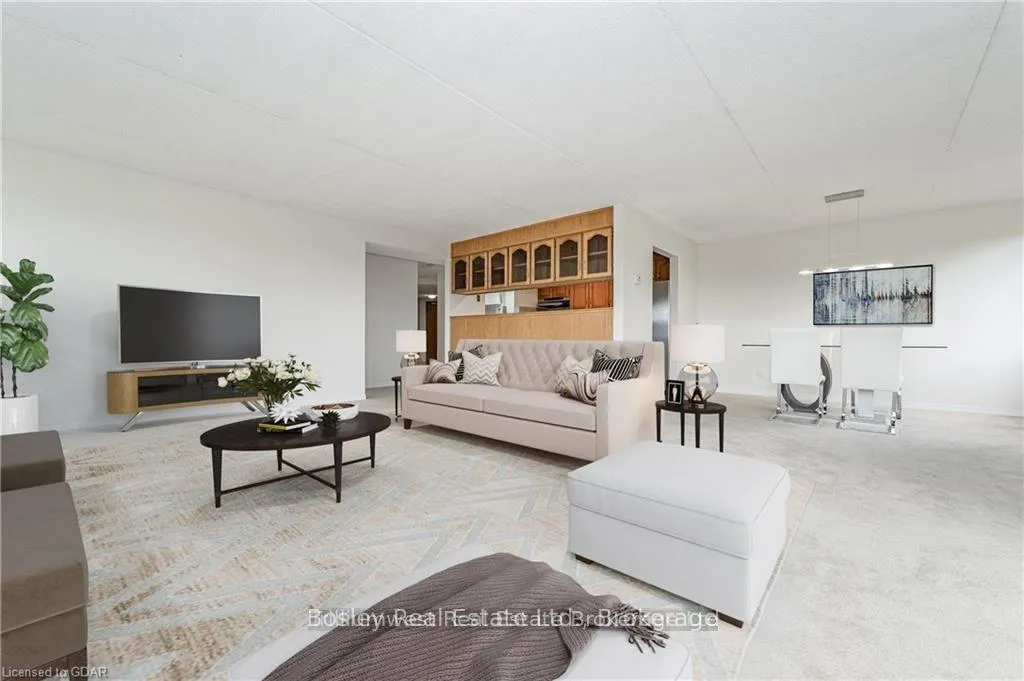 Photo 5 of Unit 506, 8 Christopher Court, Guelph, Kortright West — HOMEH