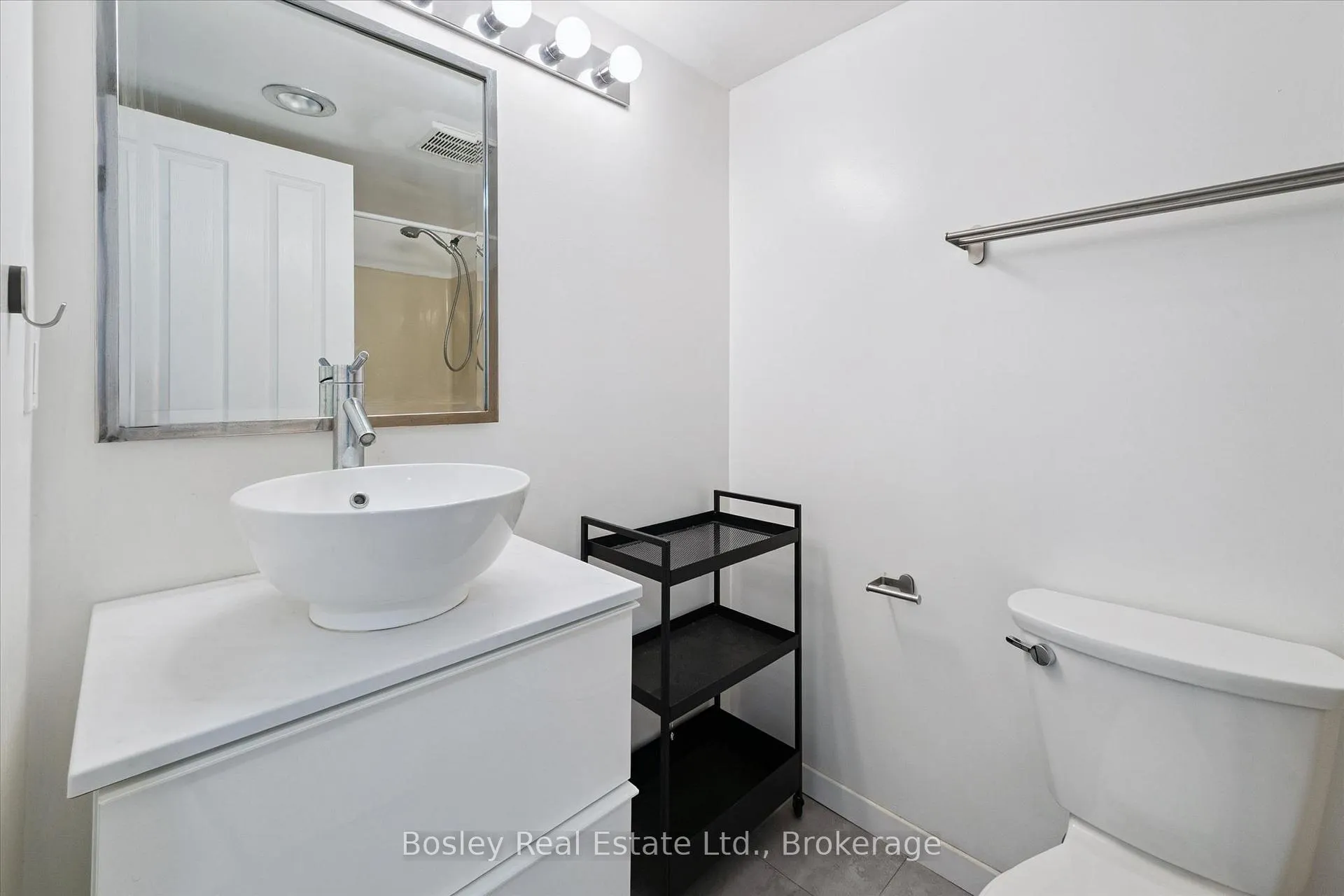 Photo 25 of Unit 506, 8 Christopher Court, Guelph, Kortright West — HOMEH