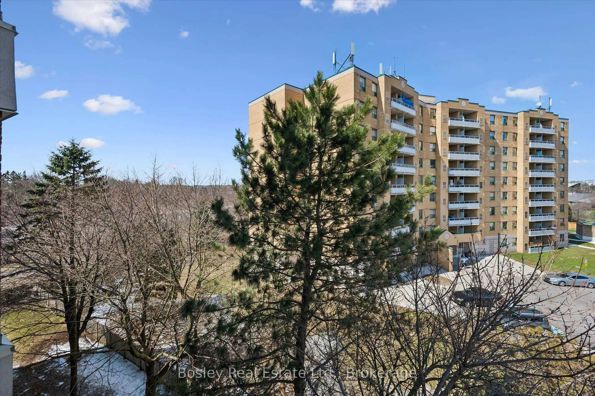 Photo 31 of Unit 506, 8 Christopher Court, Guelph, Kortright West — HOMEH