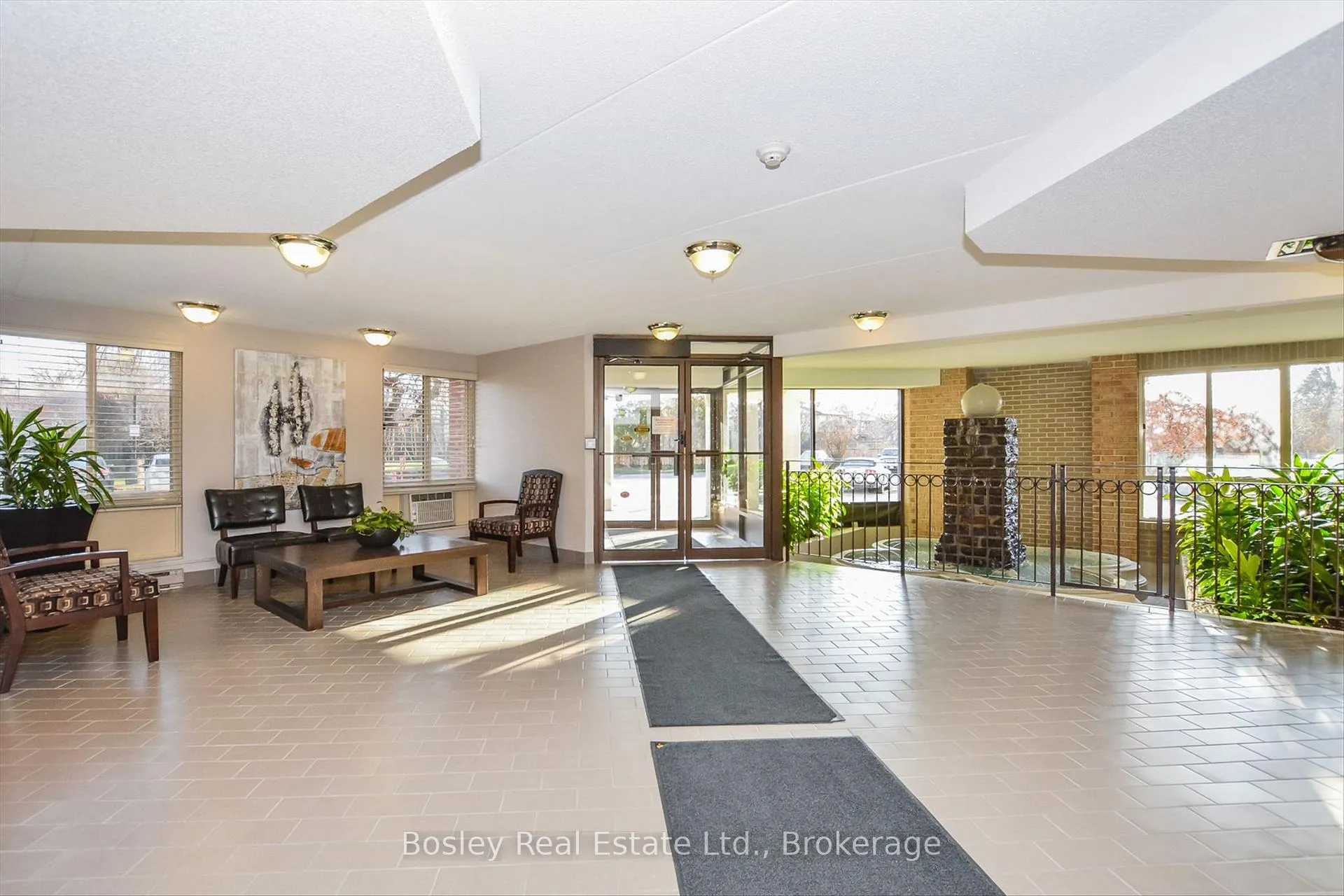 Photo 39 of Unit 506, 8 Christopher Court, Guelph, Kortright West — HOMEH