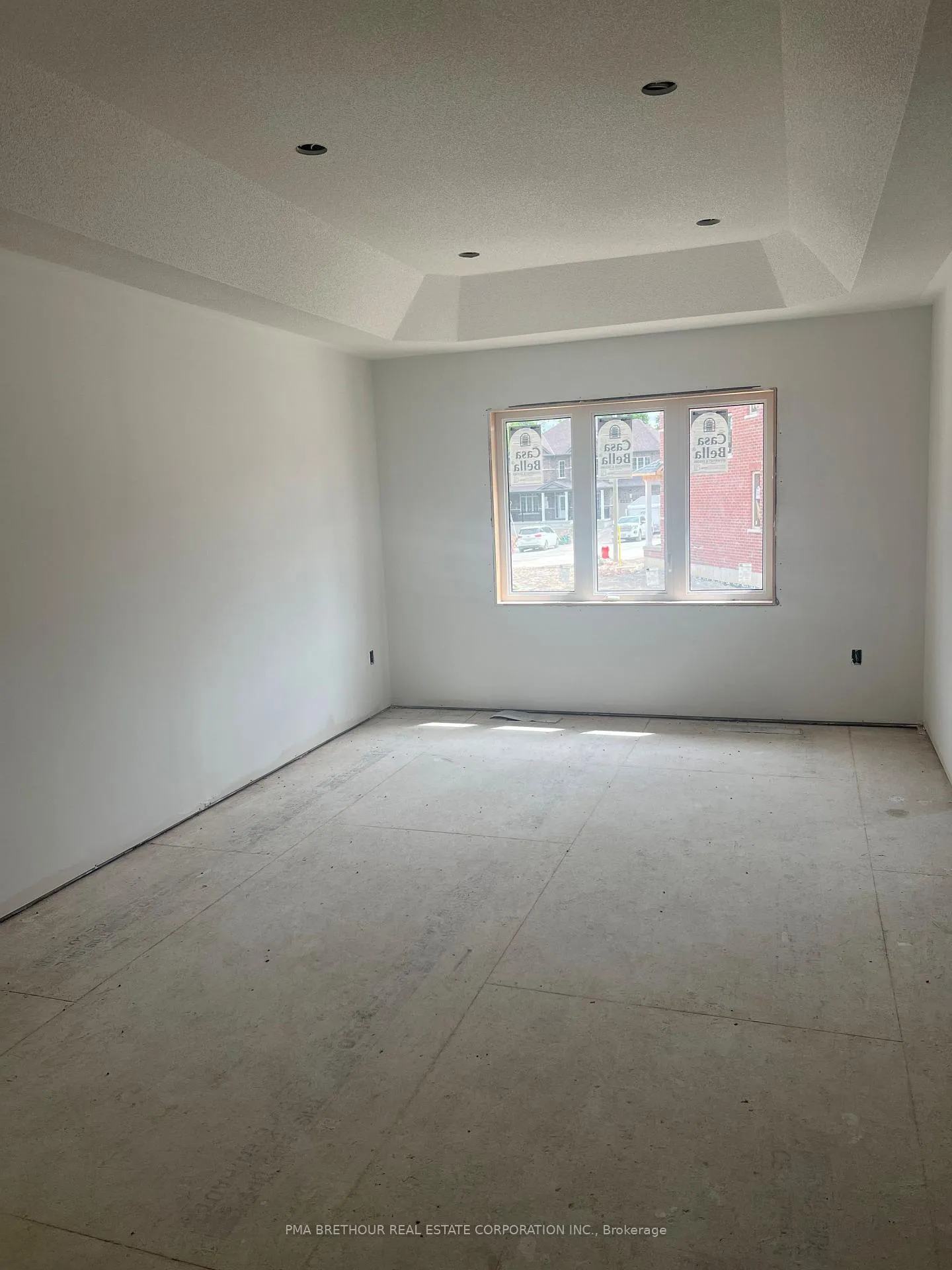 Photo 15 of 14 Forestlane Way, Scugog, Port Perry — HOMEH