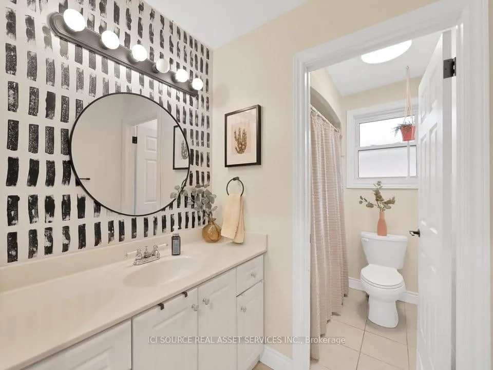 Photo 26 of Unit Upper, 109 June Street, Hamilton, Greeningdon — HOMEH