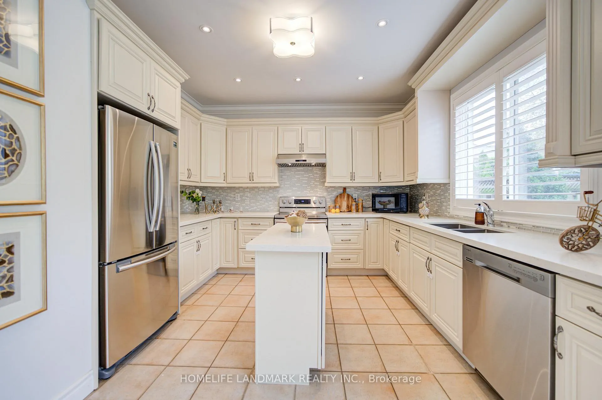 Photo 19 of 5041 Dryden Avenue, Burlington, Orchard — HOMEH