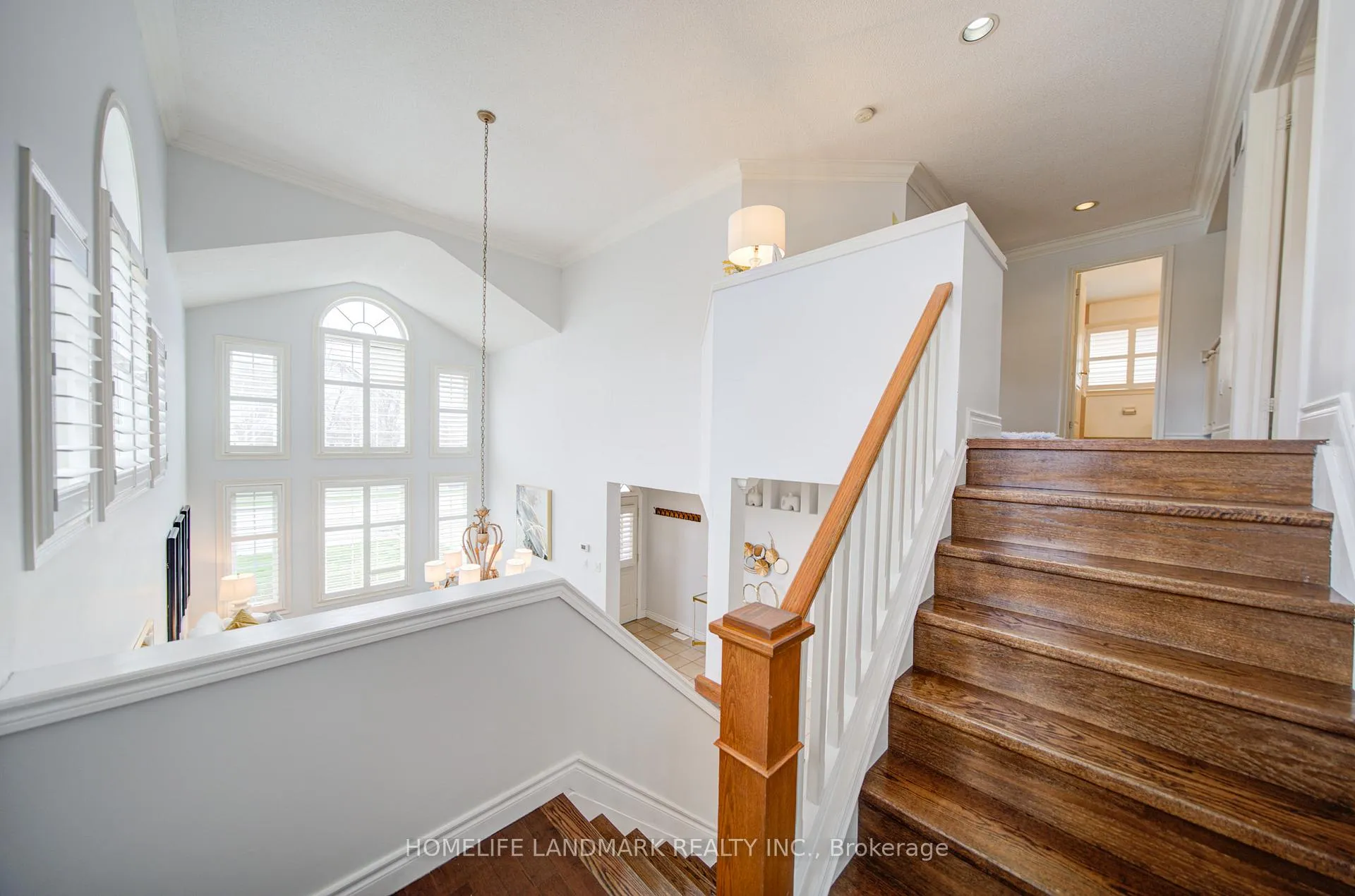 Photo 23 of 5041 Dryden Avenue, Burlington, Orchard — HOMEH