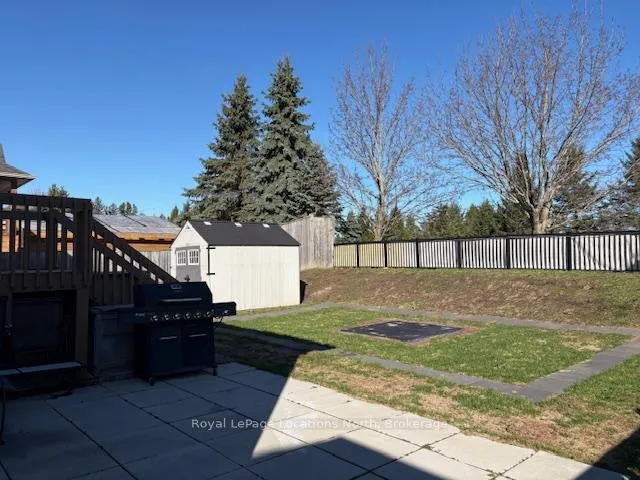 Photo 3 of 46 Princess Point Drive, Wasaga Beach — HOMEH