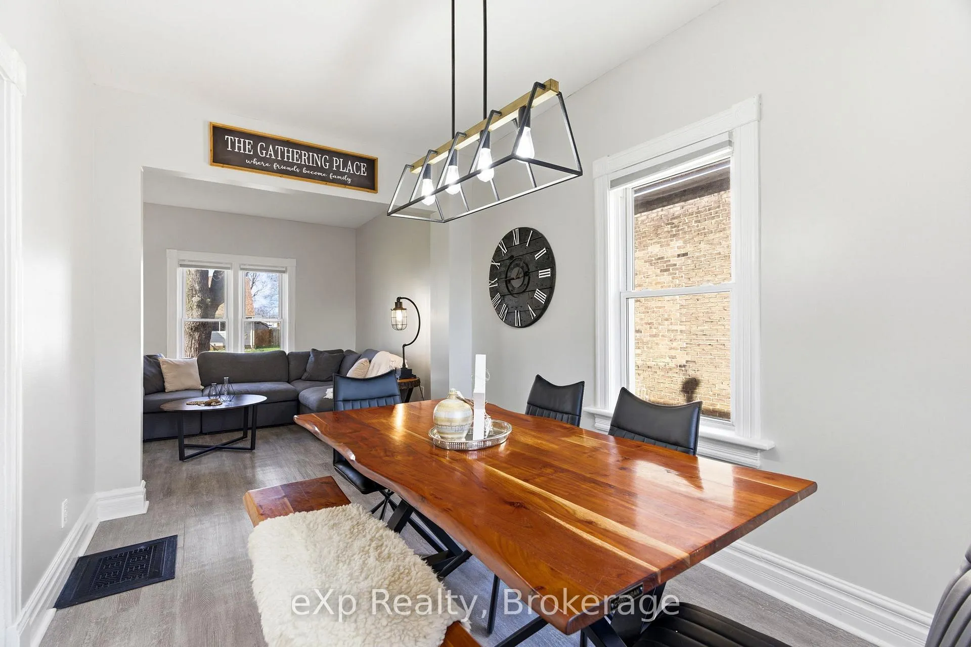 Photo 4 of 531 Brunswick Street, Stratford — HOMEH