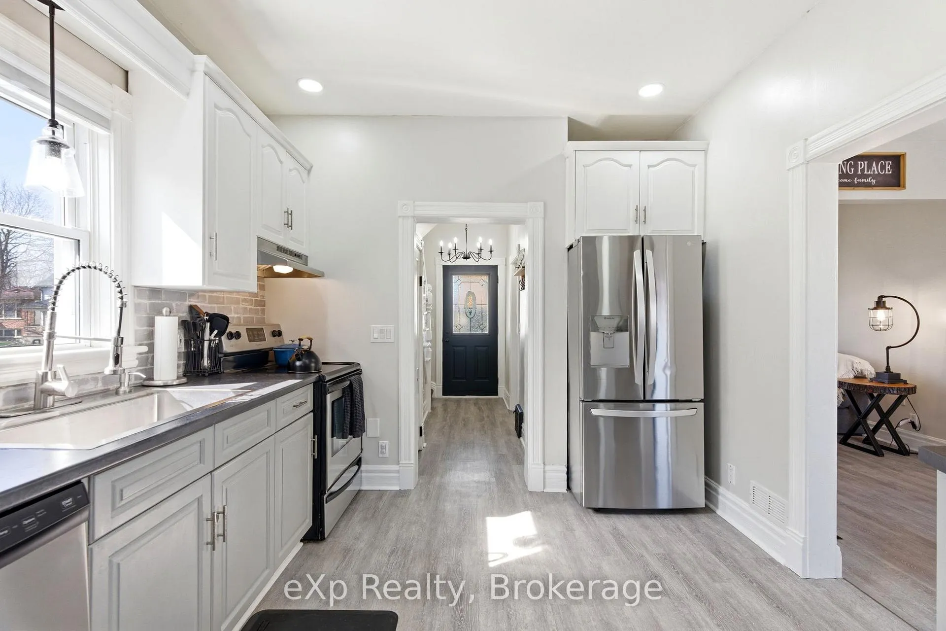Photo 18 of 531 Brunswick Street, Stratford — HOMEH