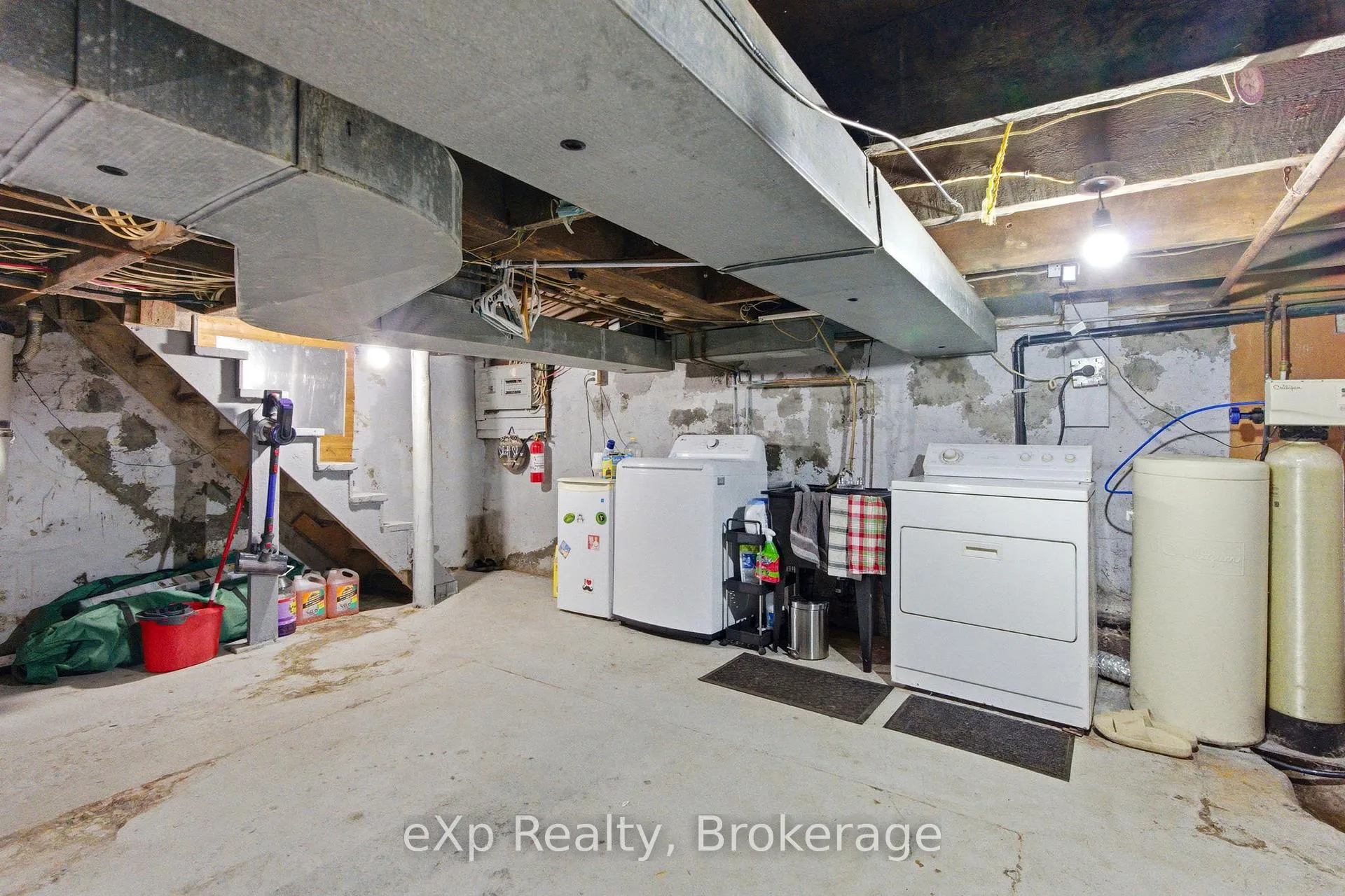 Photo 29 of 531 Brunswick Street, Stratford — HOMEH