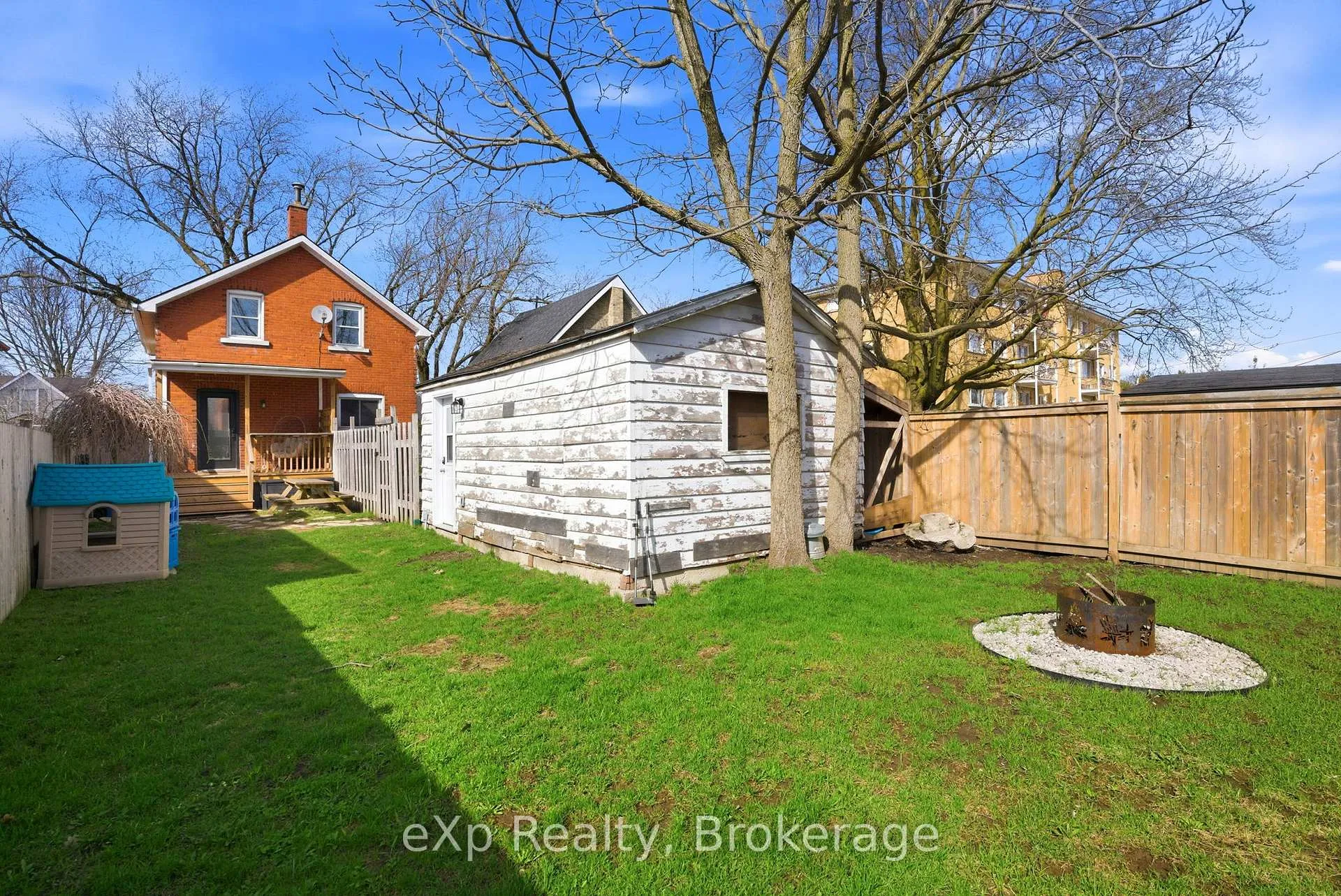 Photo 34 of 531 Brunswick Street, Stratford — HOMEH
