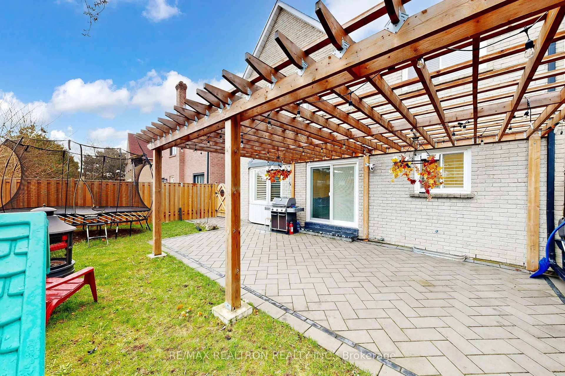 Photo 26 of 147 Mcmorran Crescent, Vaughan, Brownridge — HOMEH