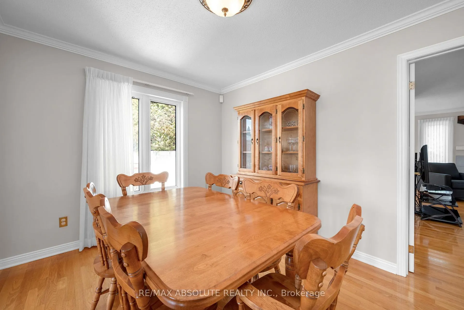 Photo 10 of 28 Halley Street, Ottawa, Barrhaven - Heritage Park — HOMEH