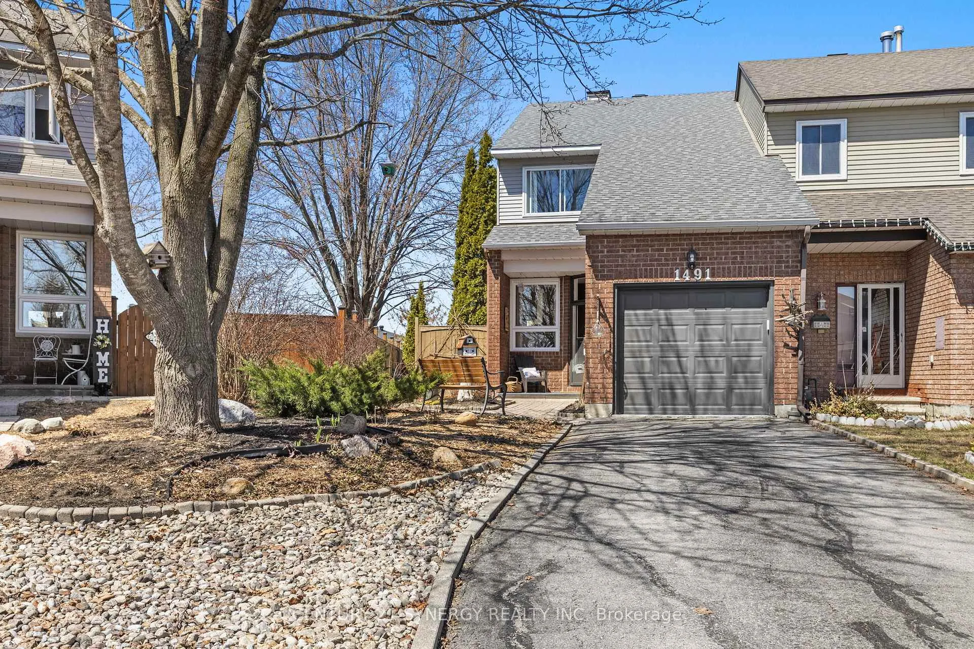 Photo 2 of 1491 Briarfield Crescent, Ottawa, Fallingbrook/Ridgemount — HOMEH