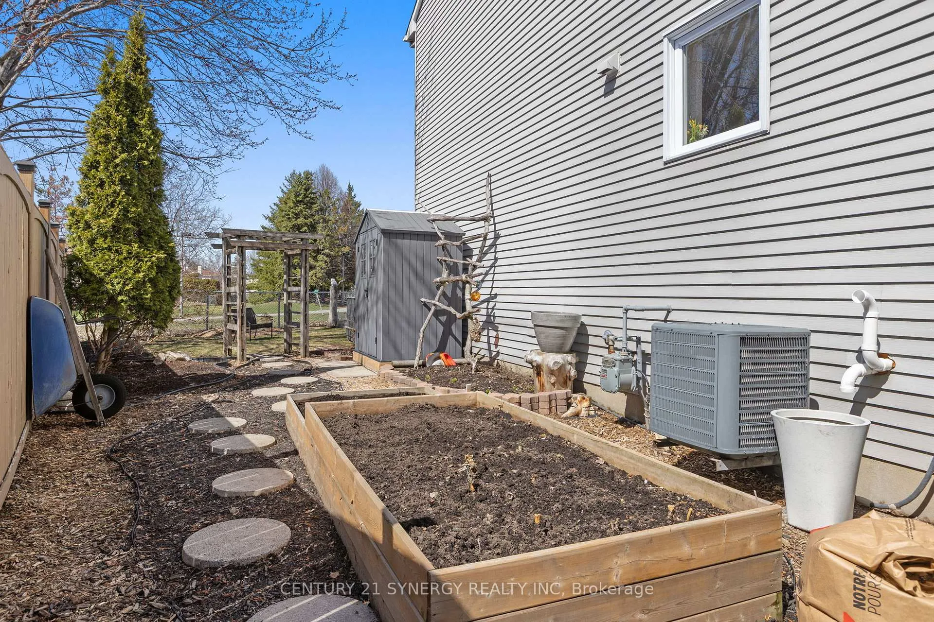 Photo 41 of 1491 Briarfield Crescent, Ottawa, Fallingbrook/Ridgemount — HOMEH