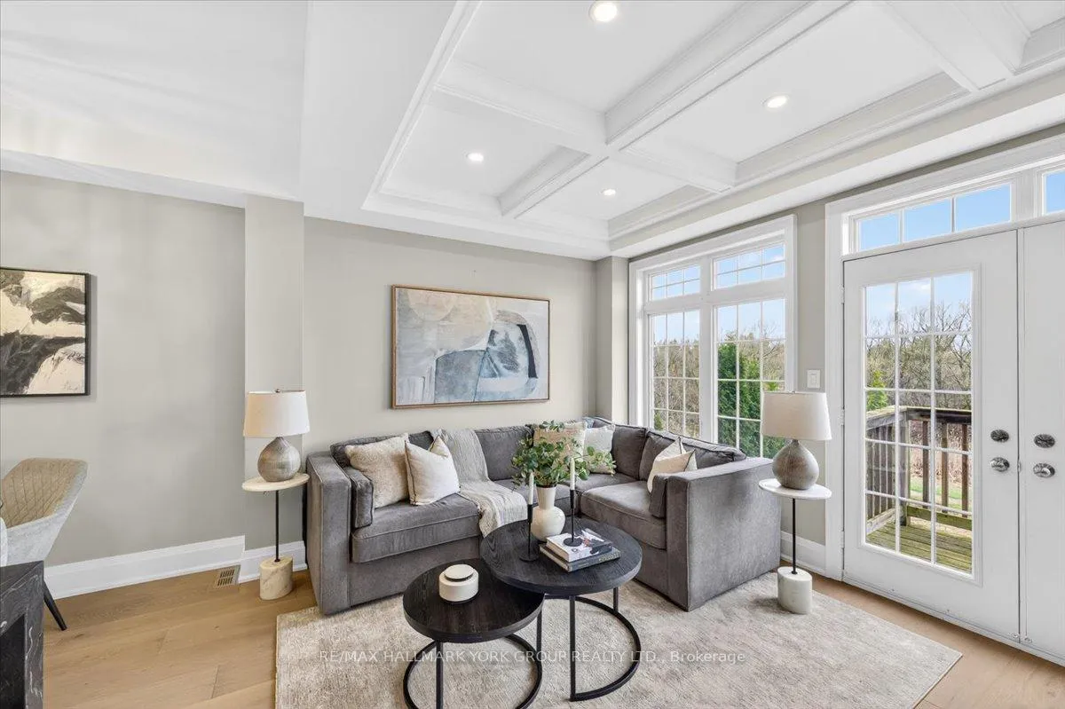 Photo 20 of 40 Alex Campbell Crescent W, King, King City — HOMEH