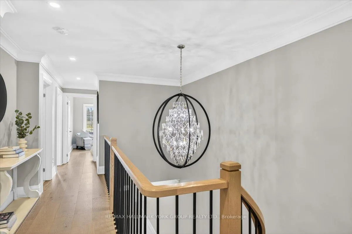 Photo 24 of 40 Alex Campbell Crescent W, King, King City — HOMEH