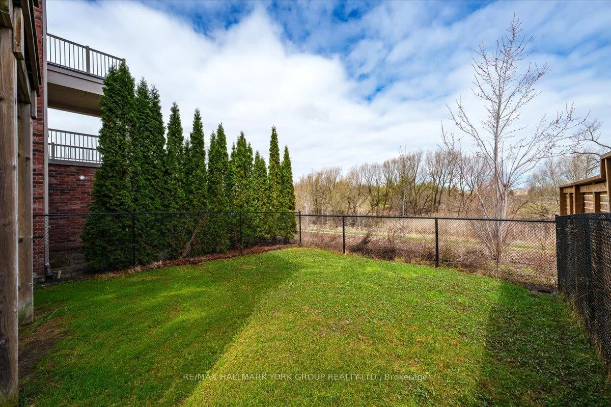 Photo 48 of 40 Alex Campbell Crescent W, King, King City — HOMEH