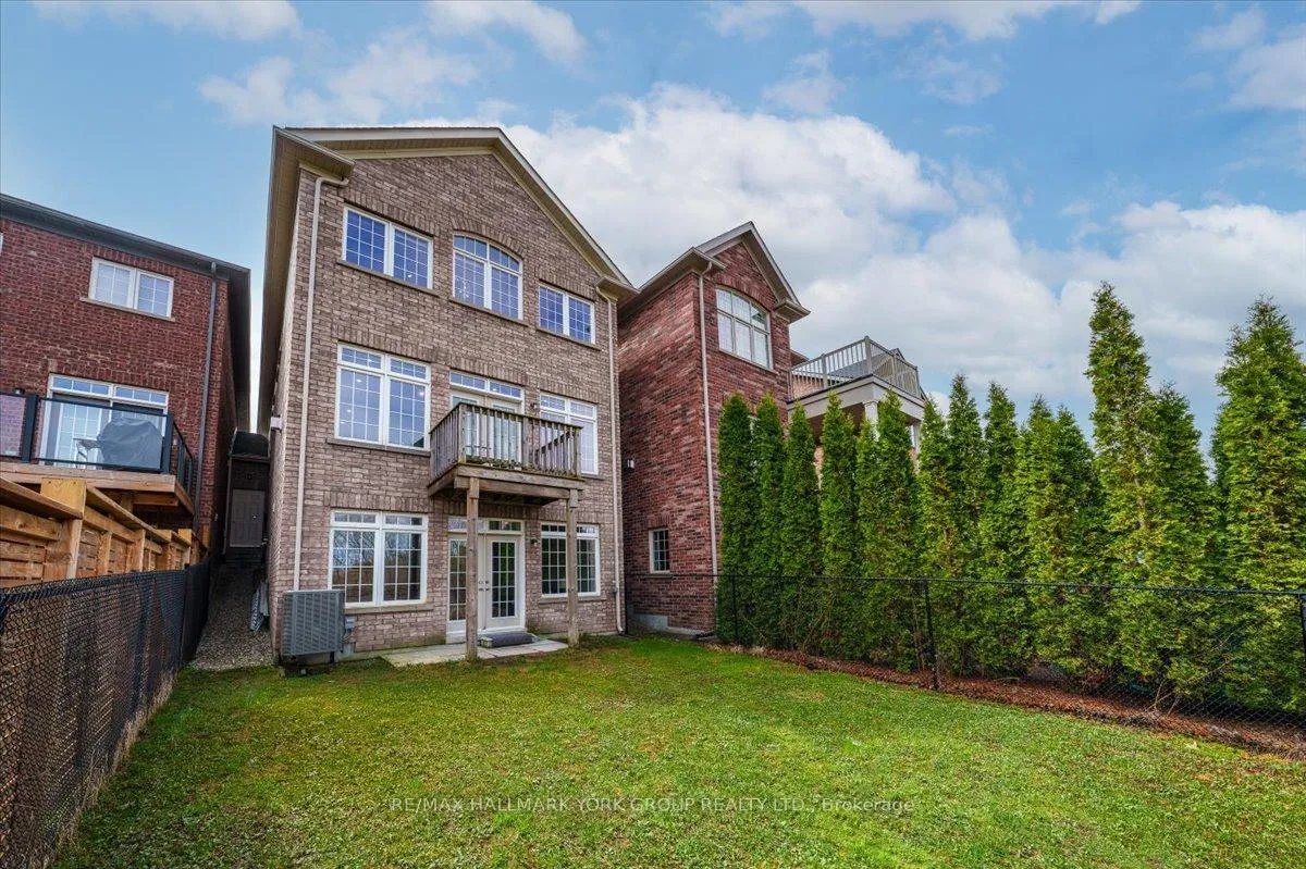 Photo 49 of 40 Alex Campbell Crescent W, King, King City — HOMEH