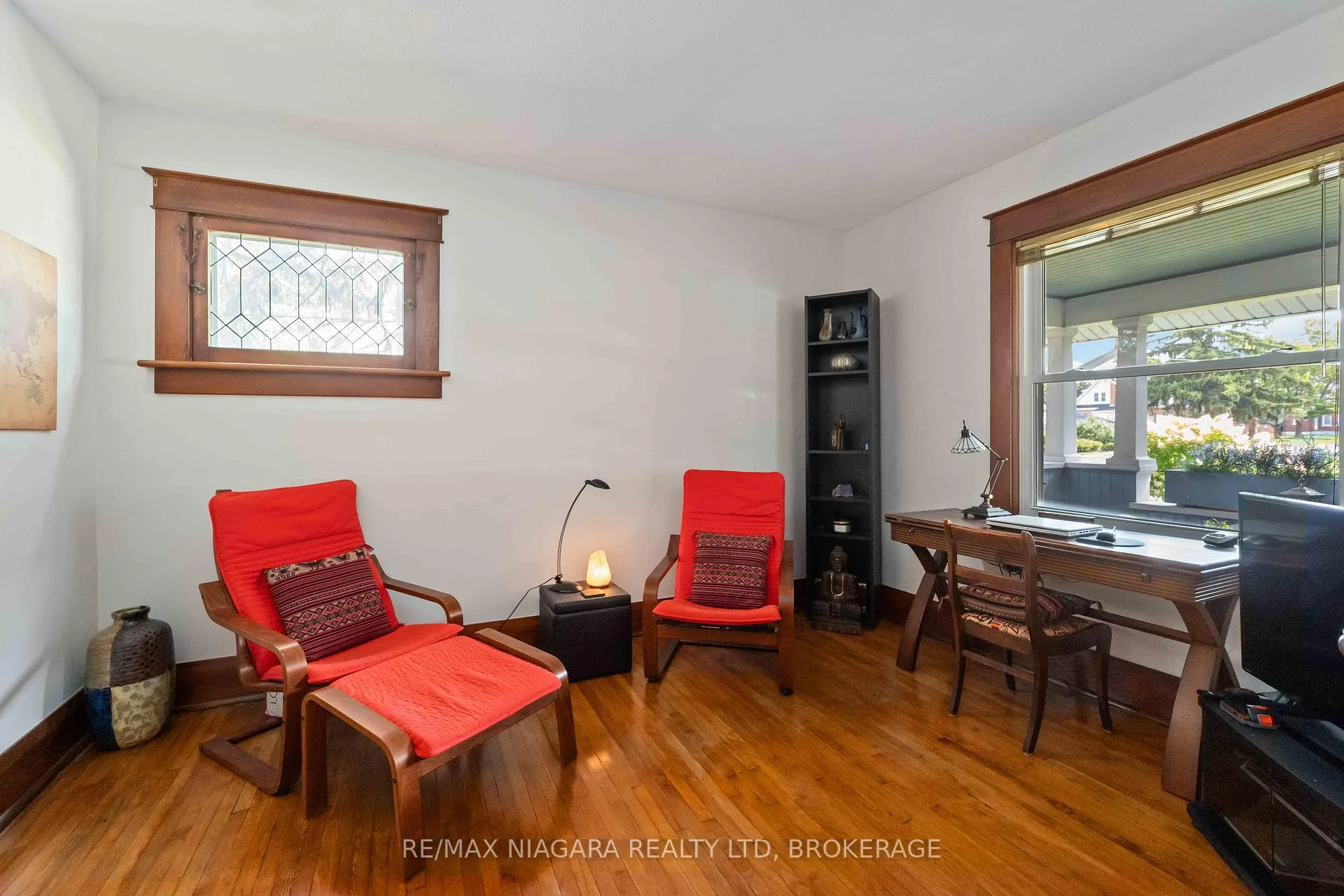 Photo 12 of 5761 Prince Edward Avenue, Niagara Falls, Hospital — HOMEH
