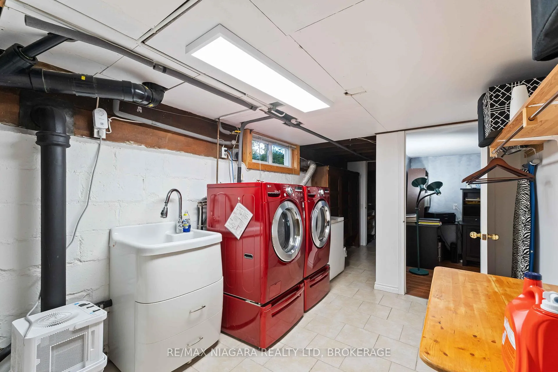 Photo 22 of 5761 Prince Edward Avenue, Niagara Falls, Hospital — HOMEH