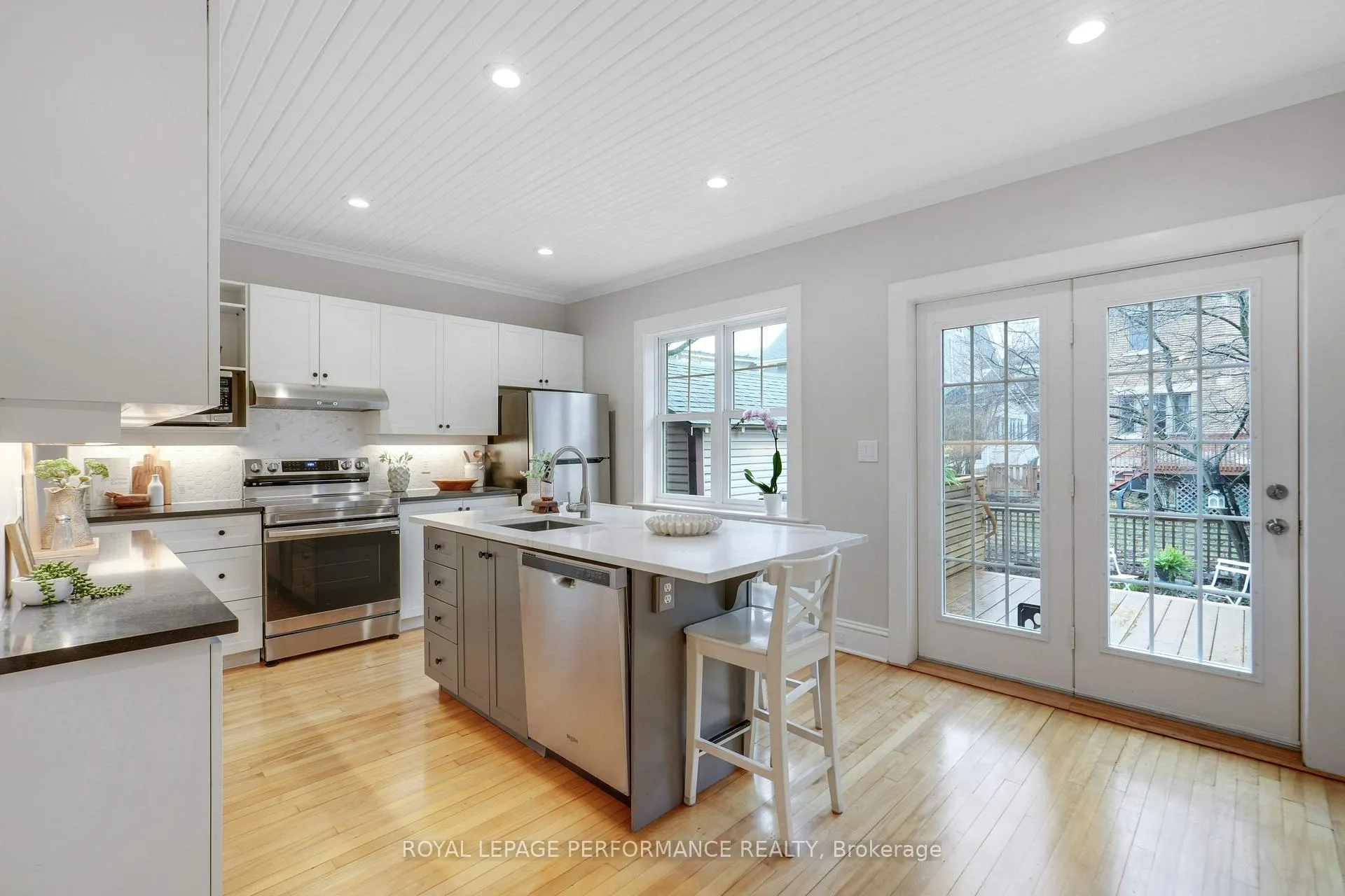 Photo 15 of 33 Ossington Avenue, Ottawa, Old Ottawa South — HOMEH