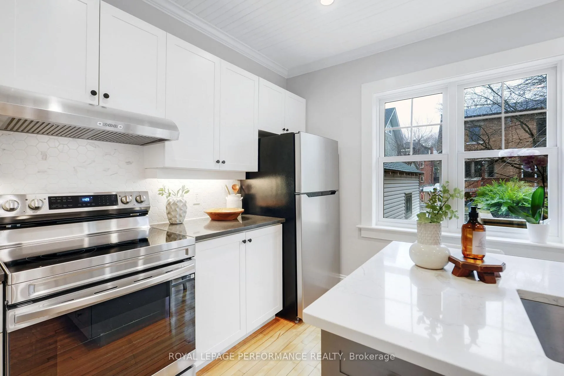 Photo 19 of 33 Ossington Avenue, Ottawa, Old Ottawa South — HOMEH