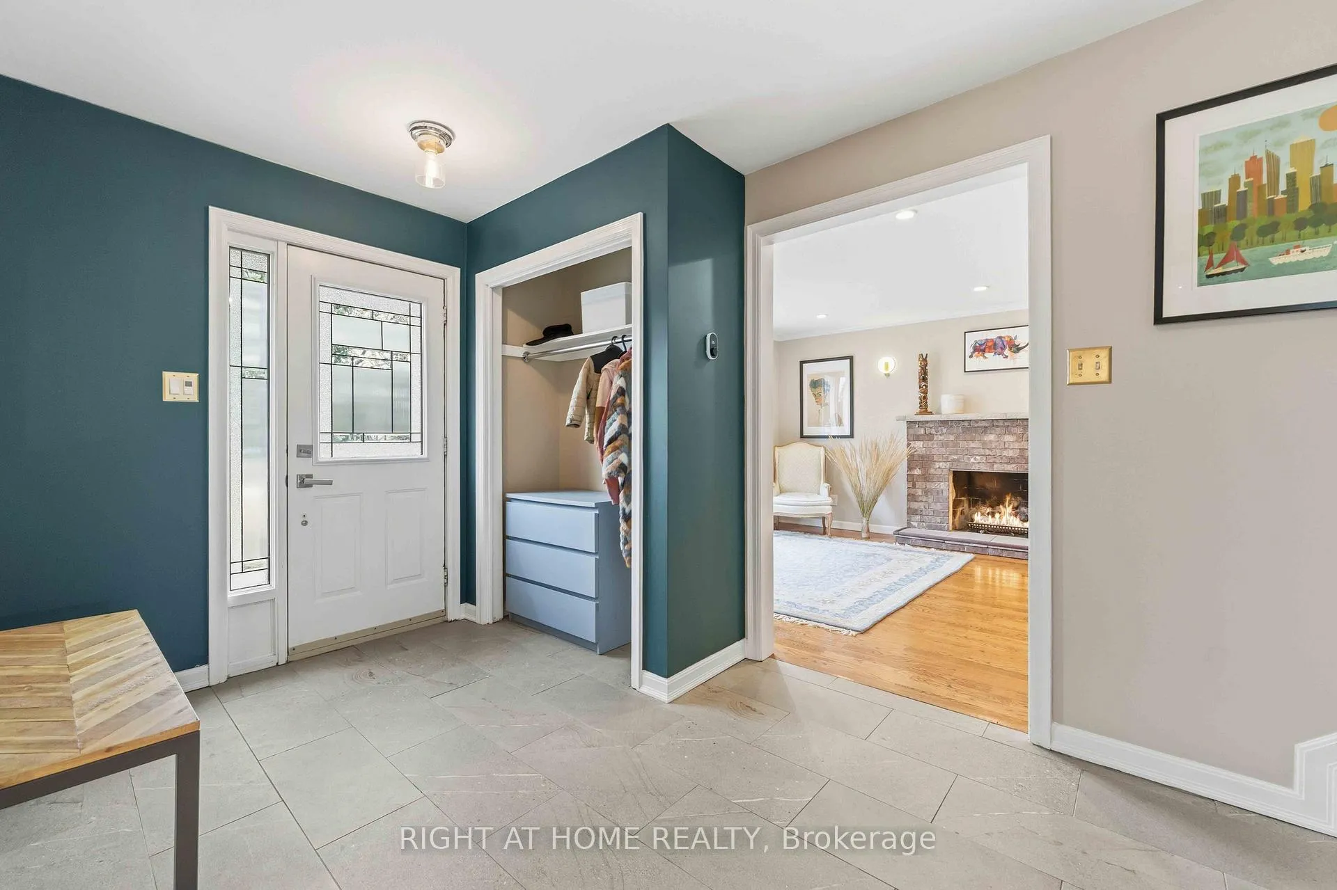 Photo 4 of 45 Banting Way, Ottawa, Kanata - Beaverbrook — HOMEH
